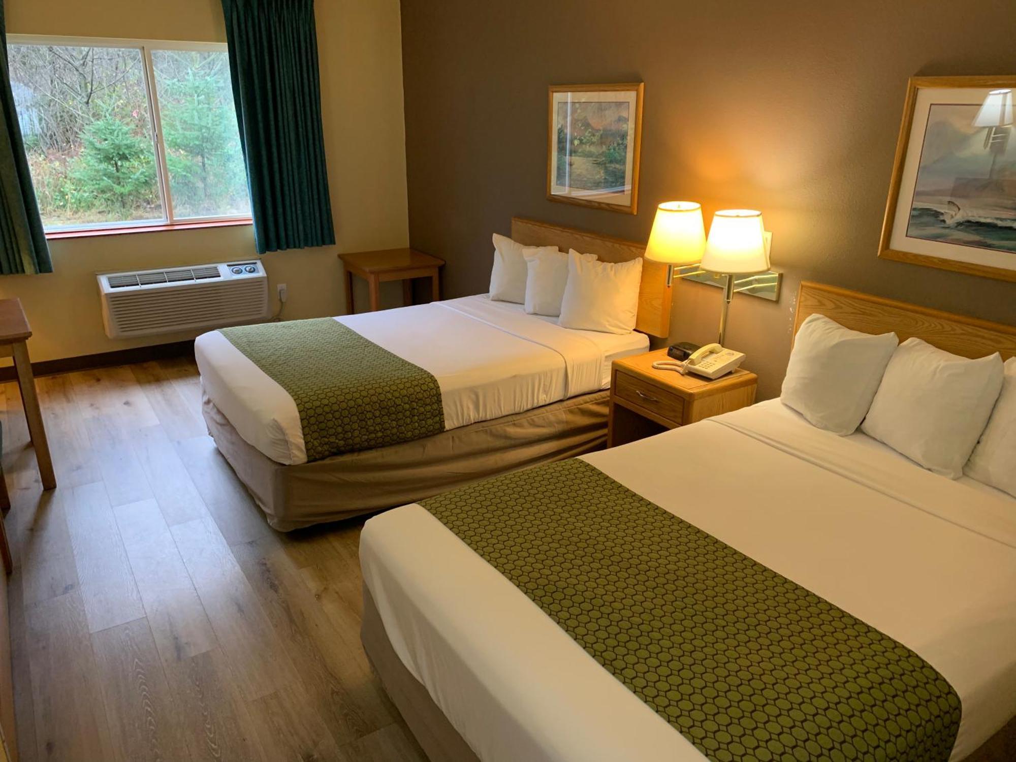 Double Room Two Double Beds Non-Smoking