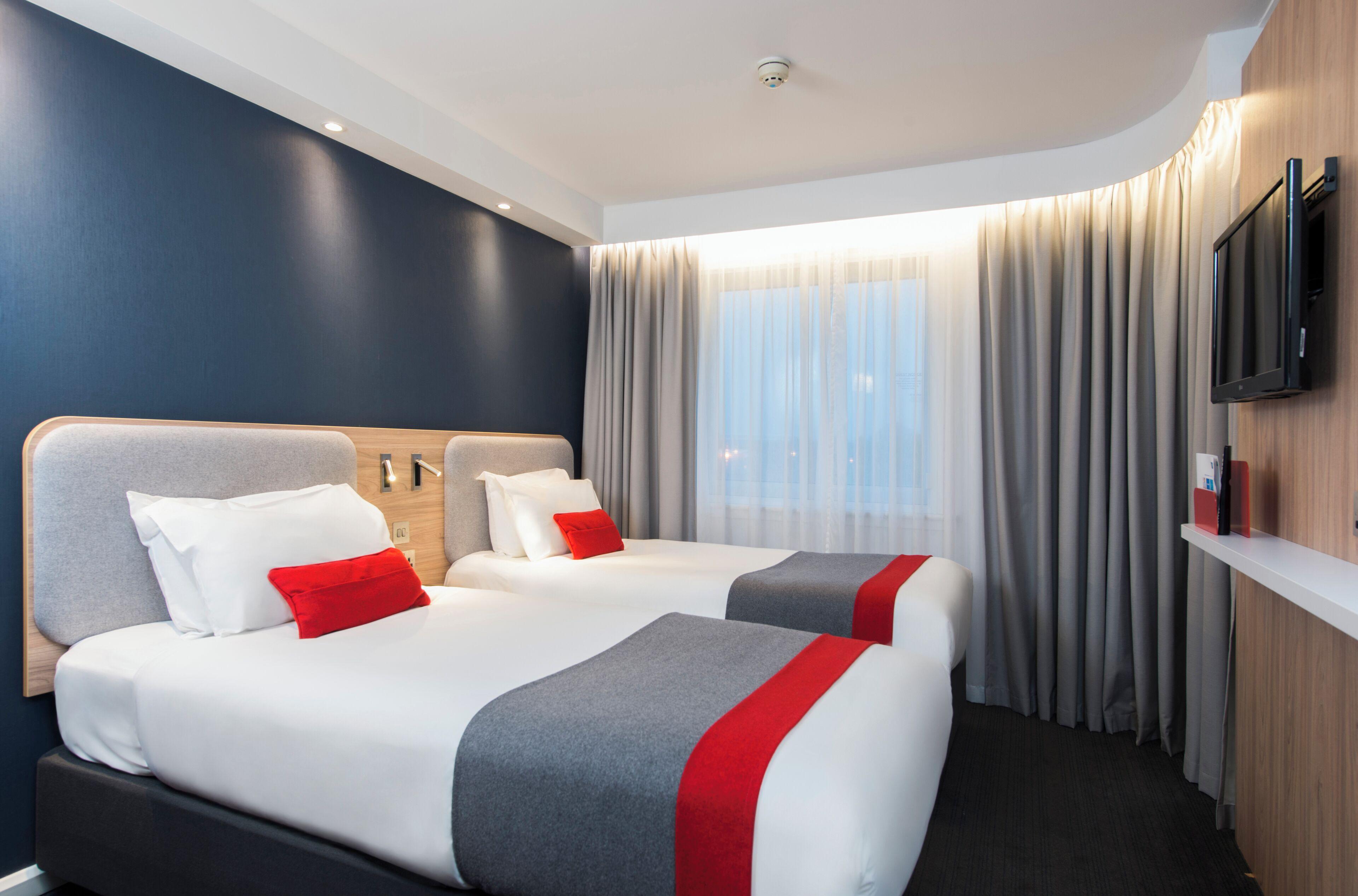 Chambre Lits Jumeaux Standard avec Petit-Déjeuner Chaud Gratuit
