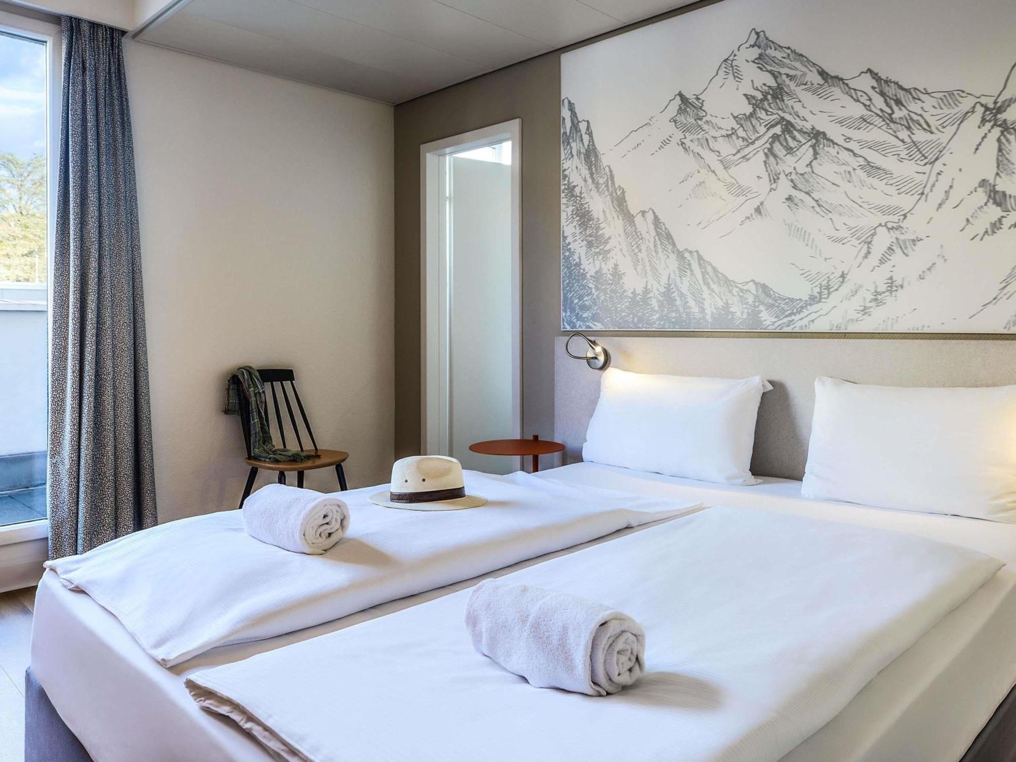 Standard King Room