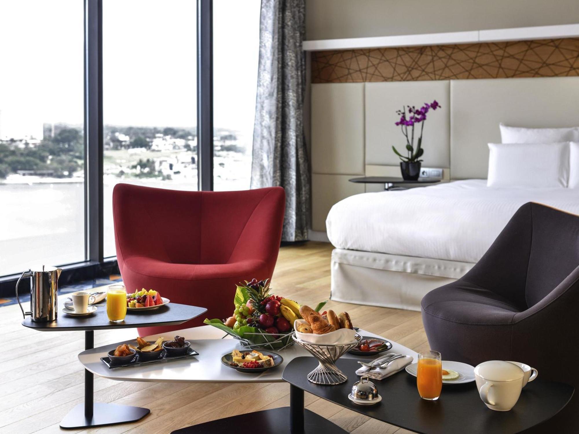 Premium Junior King Suite with Lagoon View,1717085932:JPEG