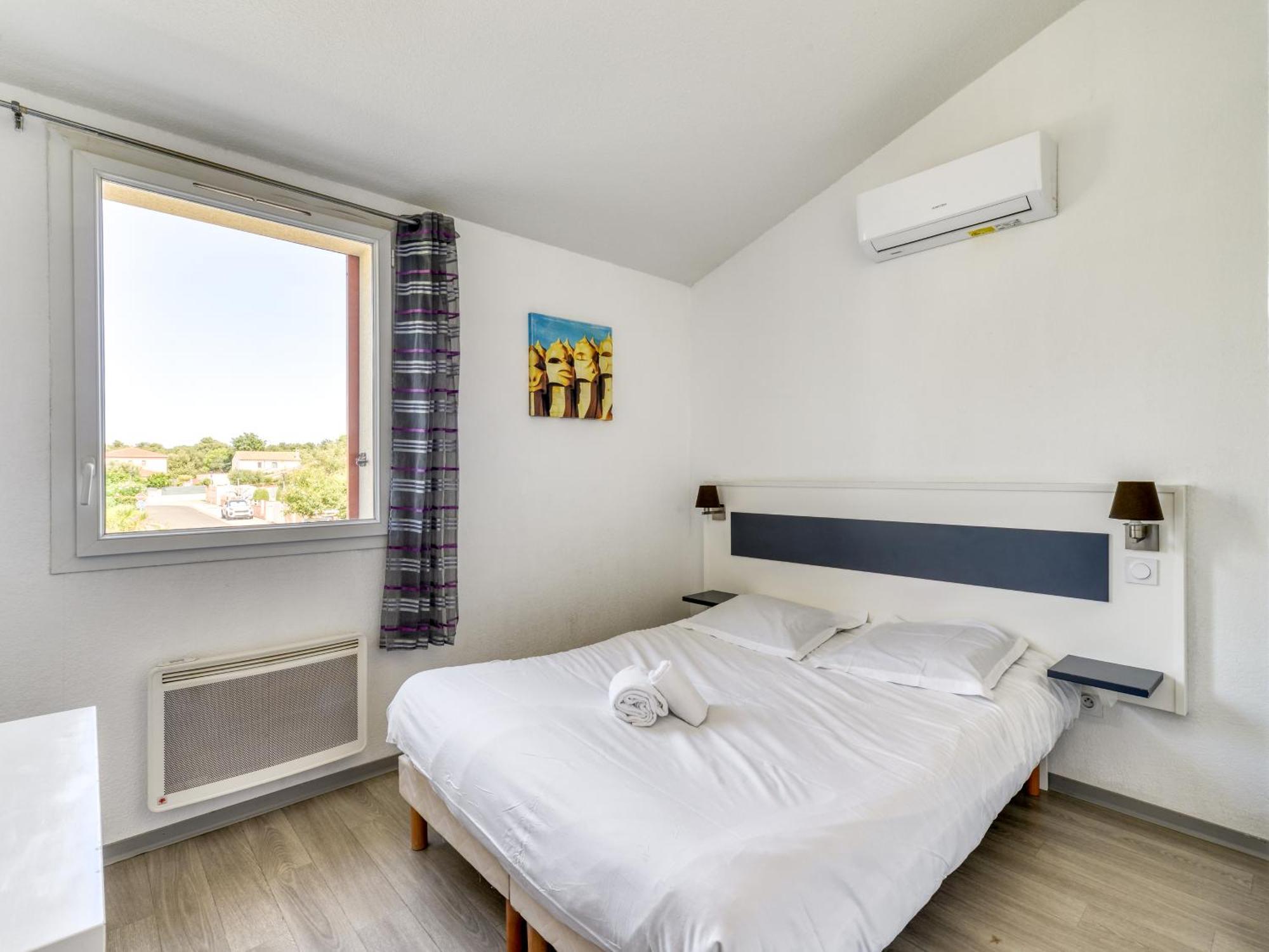 One-Bedroom Apartment Air-Conditioning