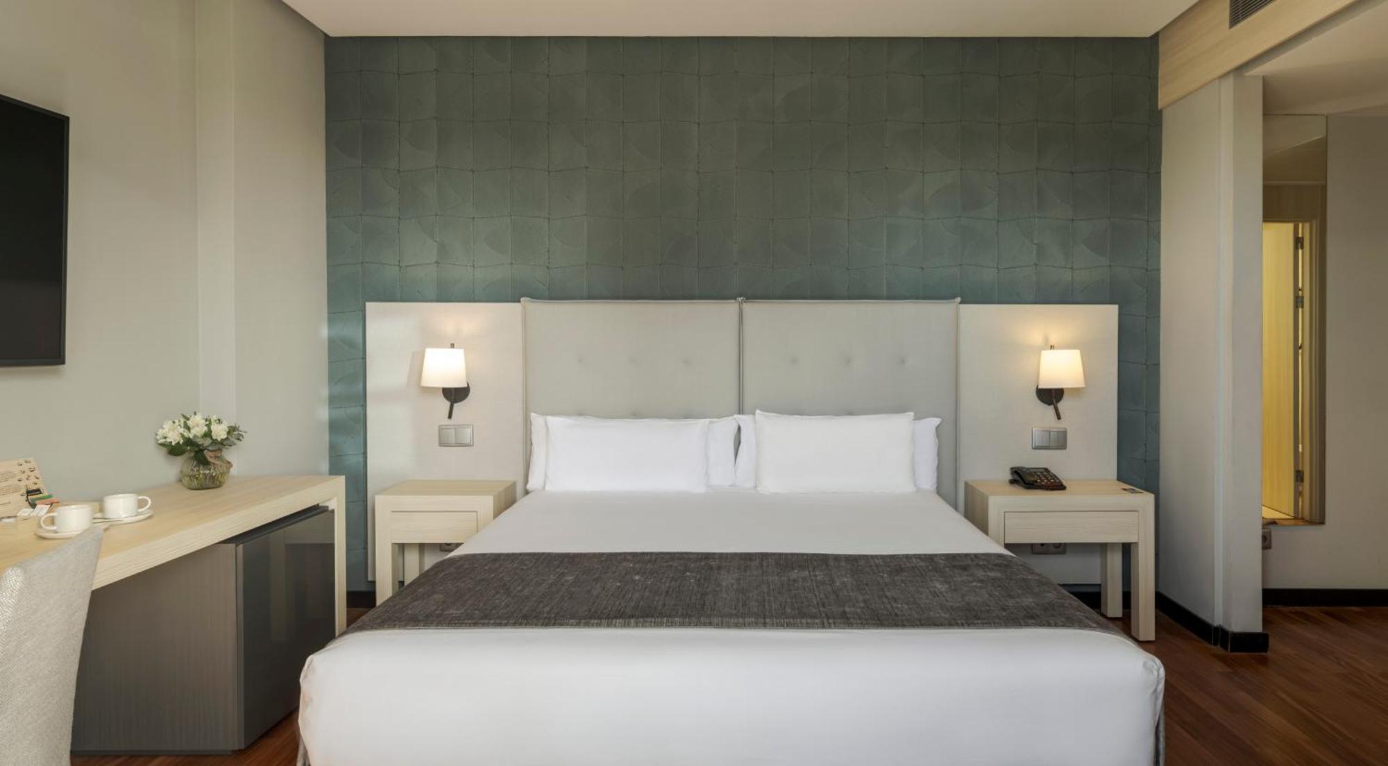 Quarto Superior com Cama de Casal ou 2 de Solteiro