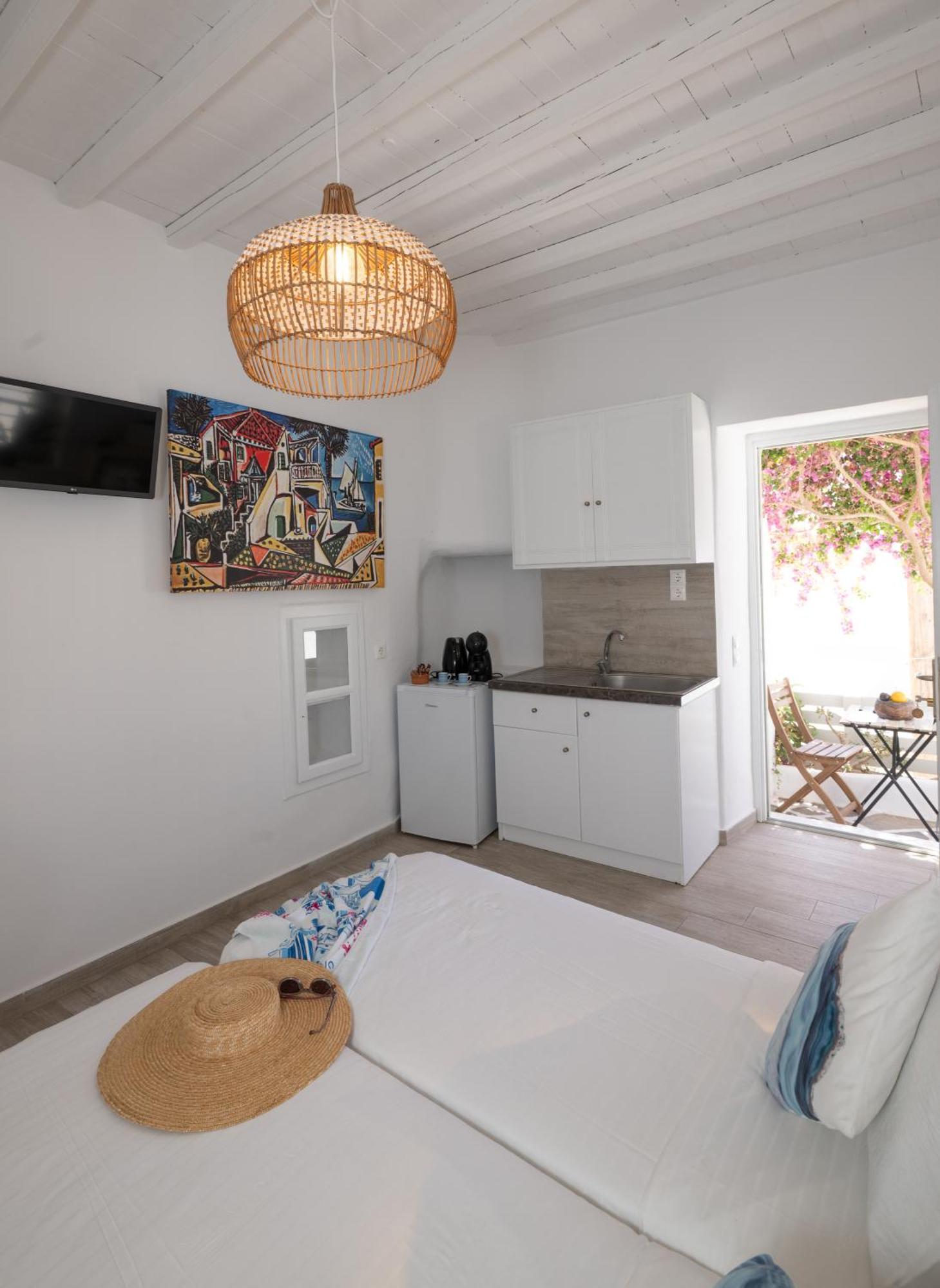 Double or Twin Room Partial Sea View