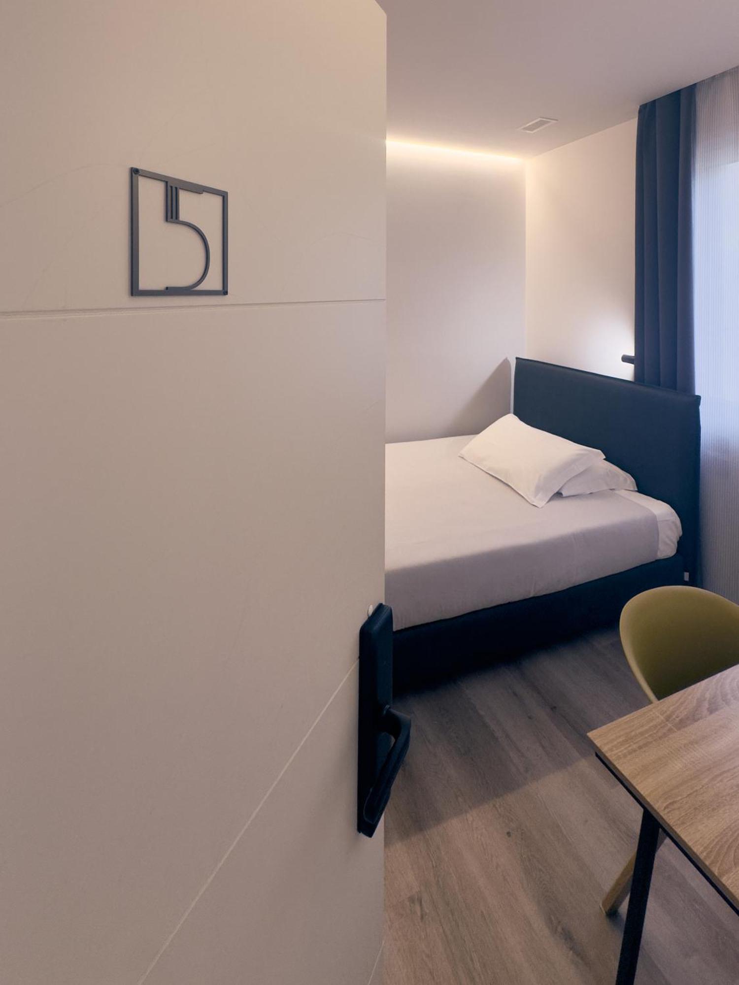 Double Room with Private Bathroom,1733229830:JPEG