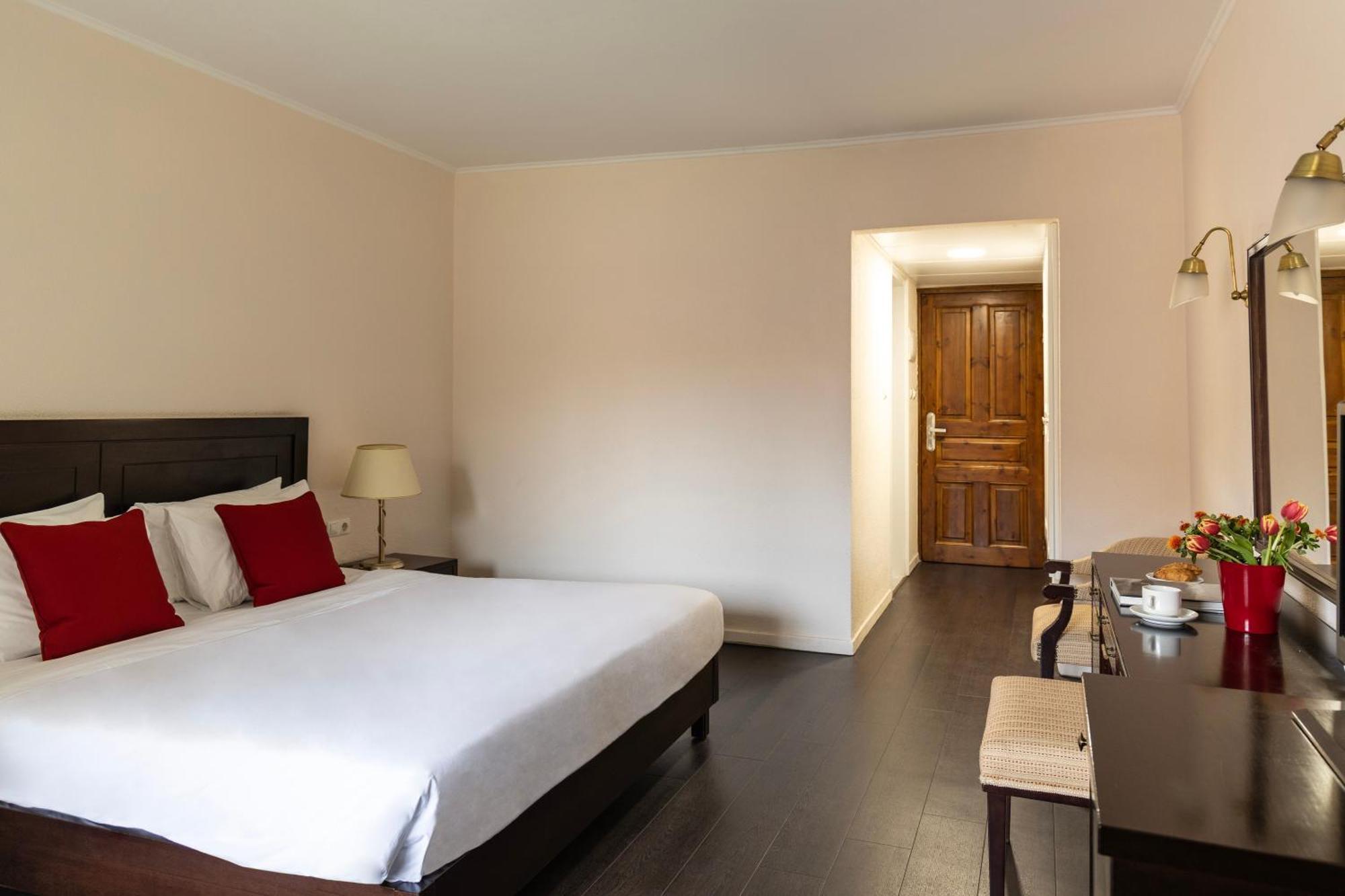 Classic Double or Twin Room