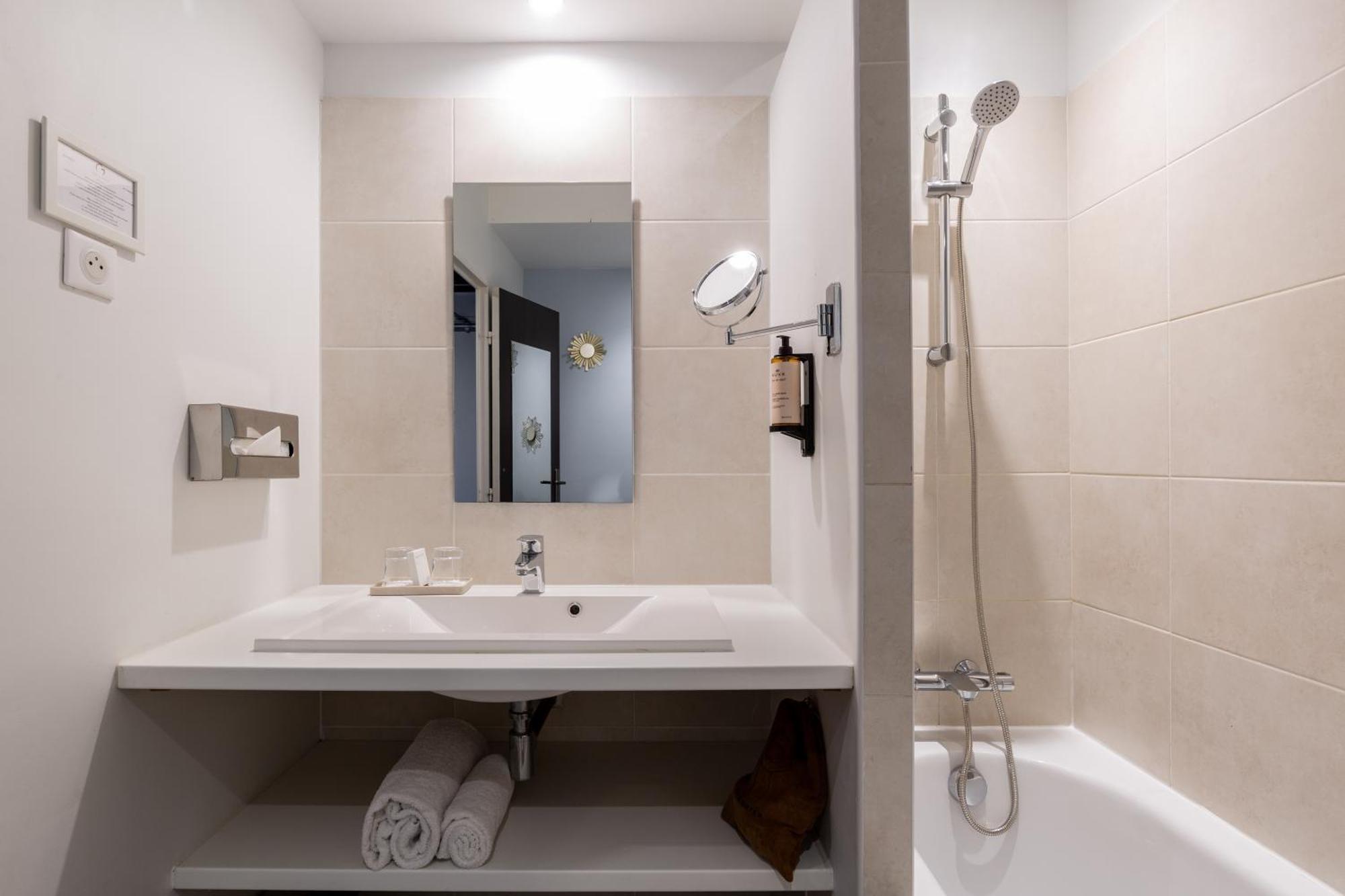 Classic Single Room