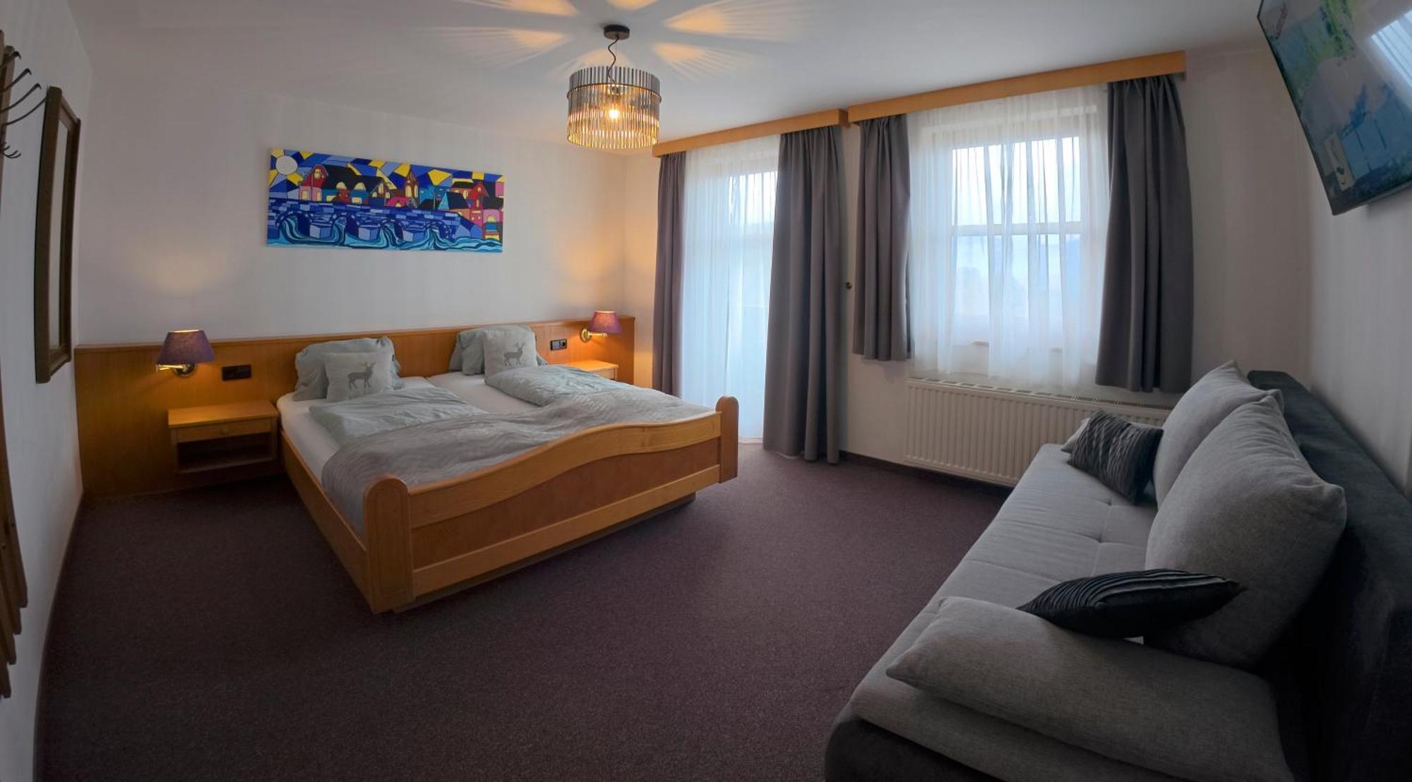 Vierbettzimmer mit Bergblick