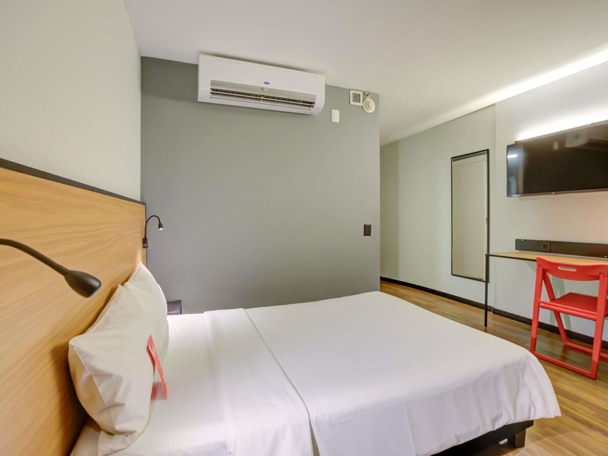 Standard Double Room - Disability Access