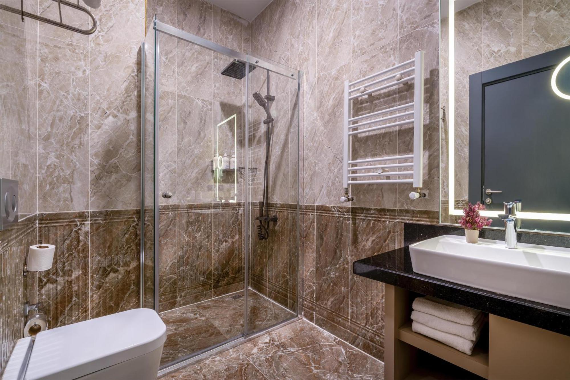 Superior Room One Double One Single Bed Non-Smoking