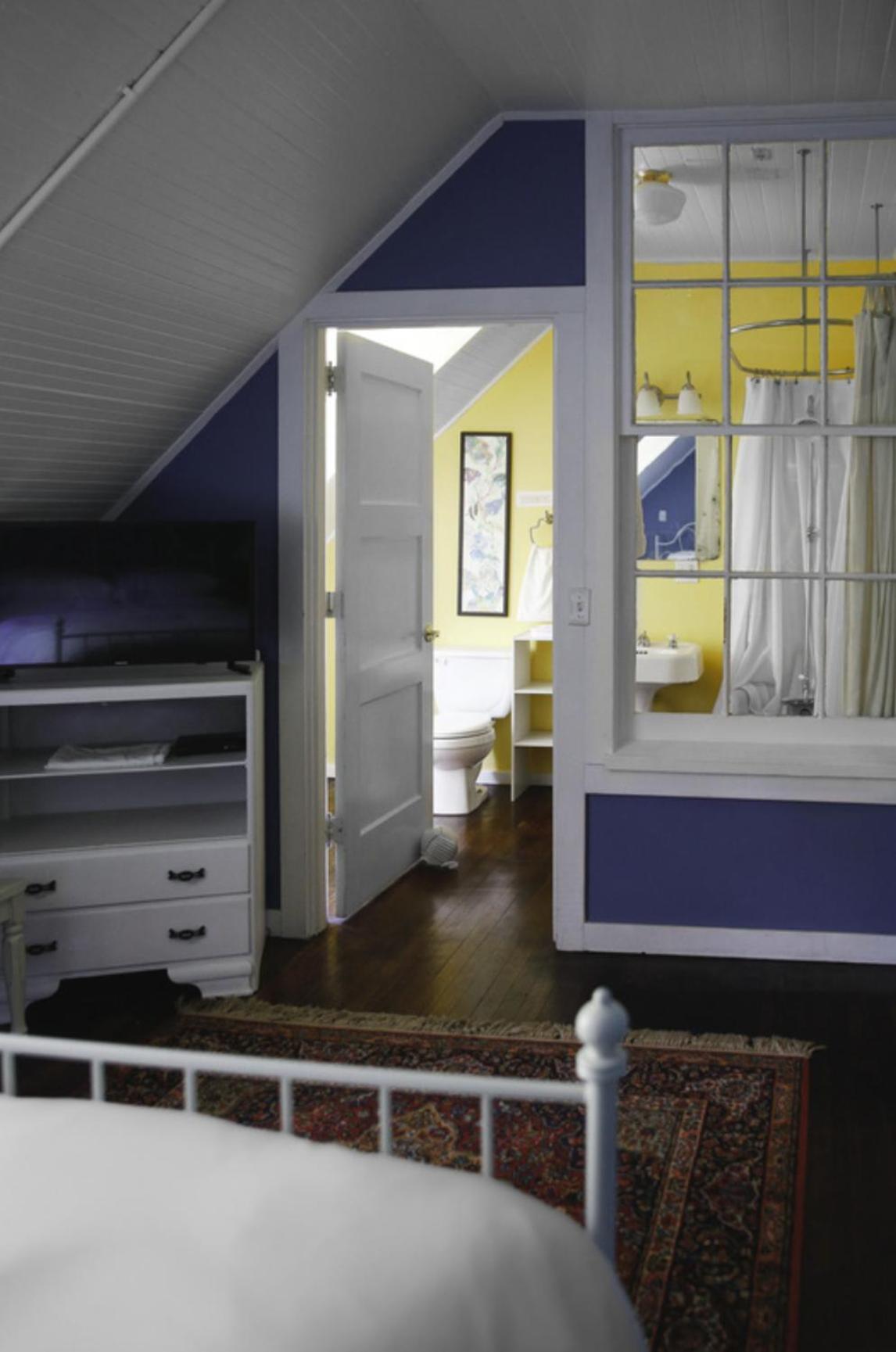Queen Room