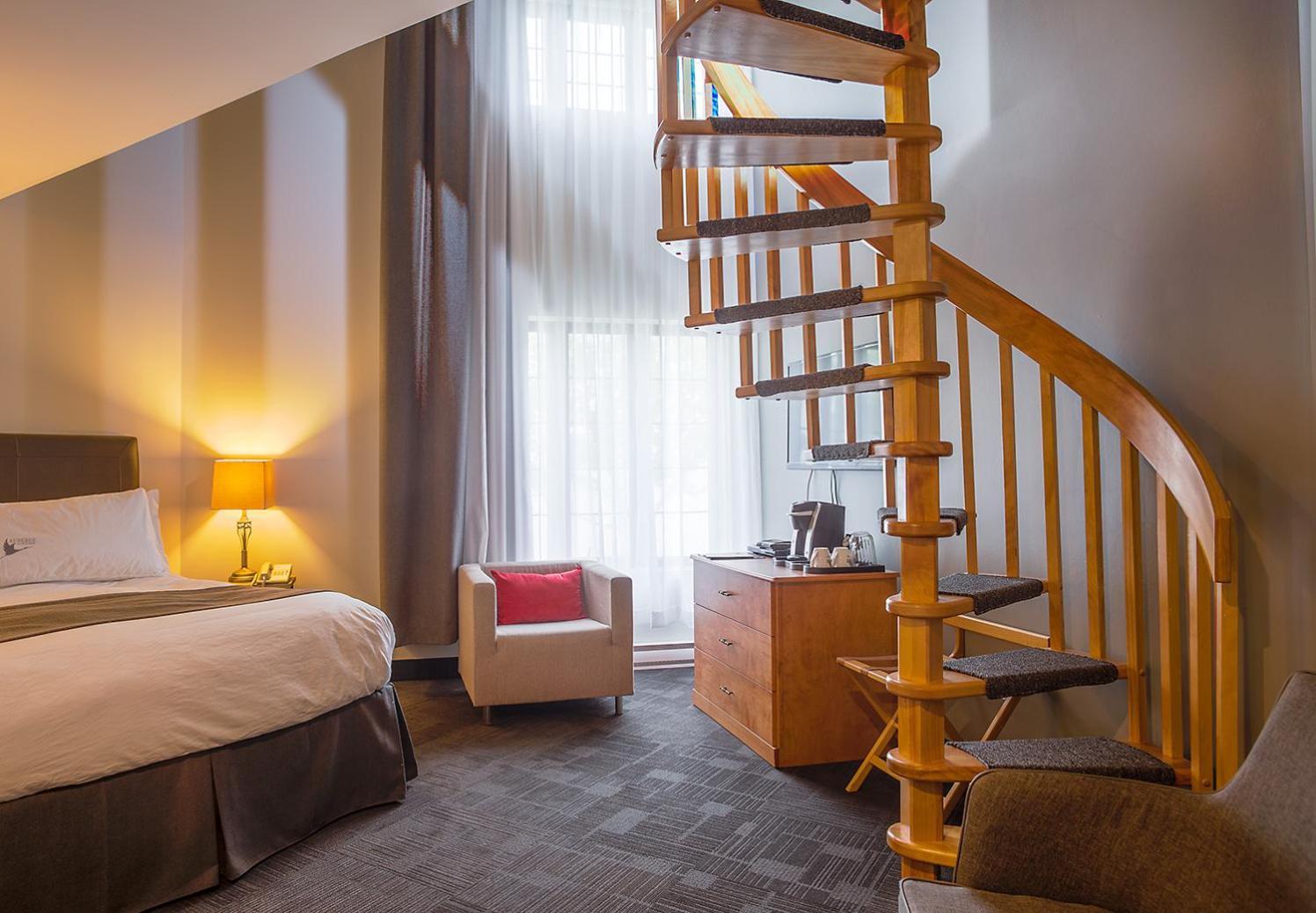 Mezzanine Suite with One Queen Bed and One Murphy Bed