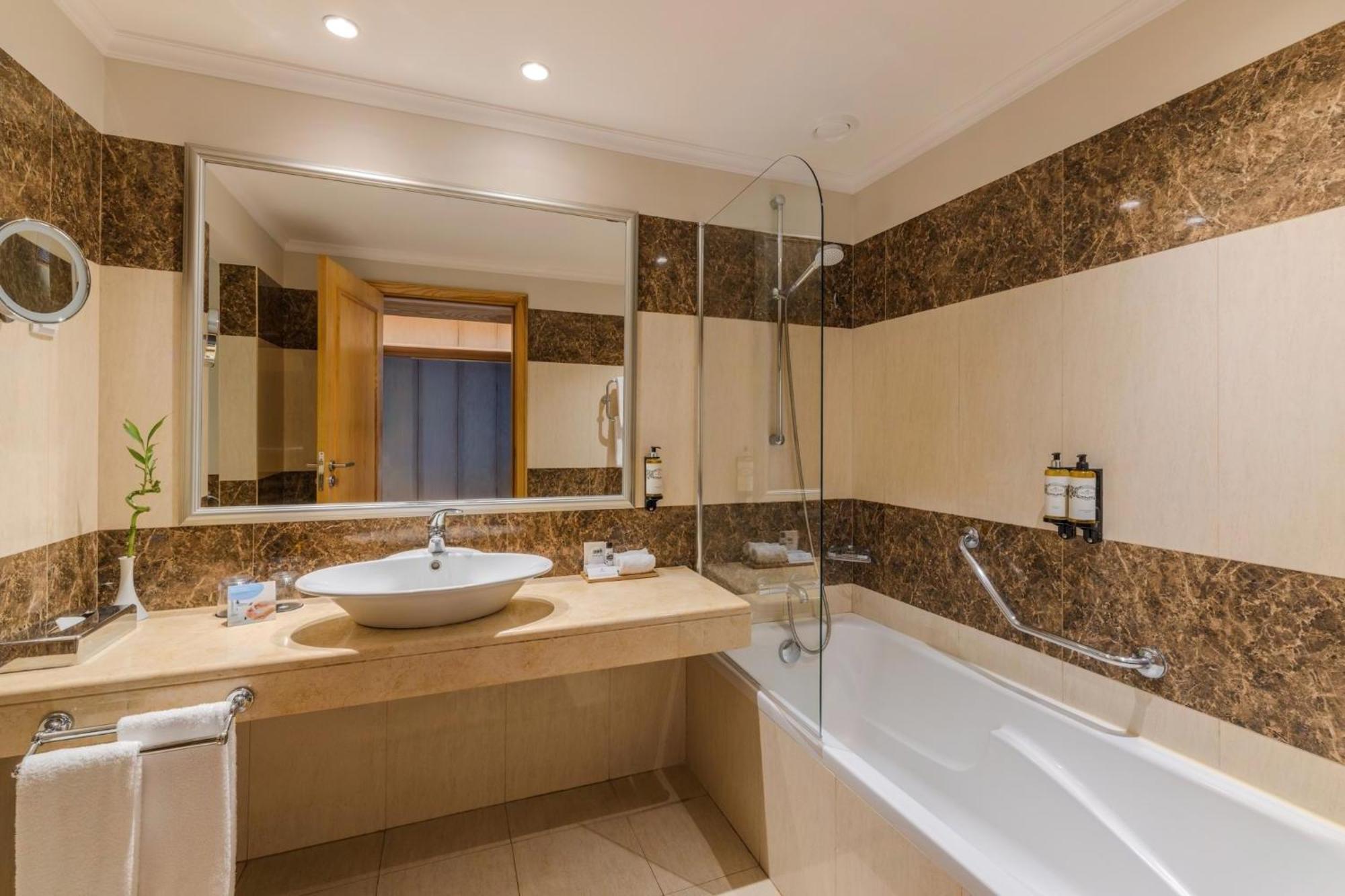 Chambre Lits Jumeaux Classique avec Vue sur la Baie ou la Mer