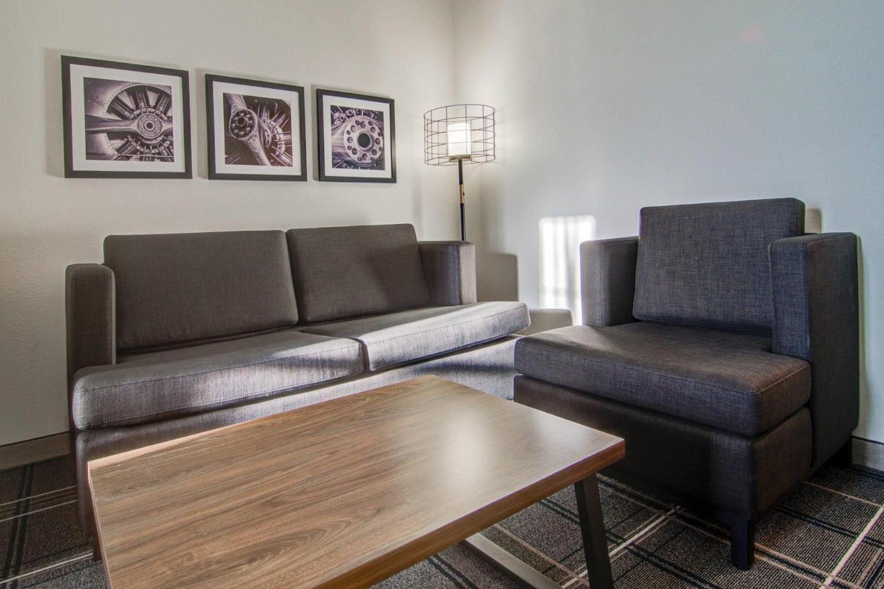 King Suite Sofa-Bed