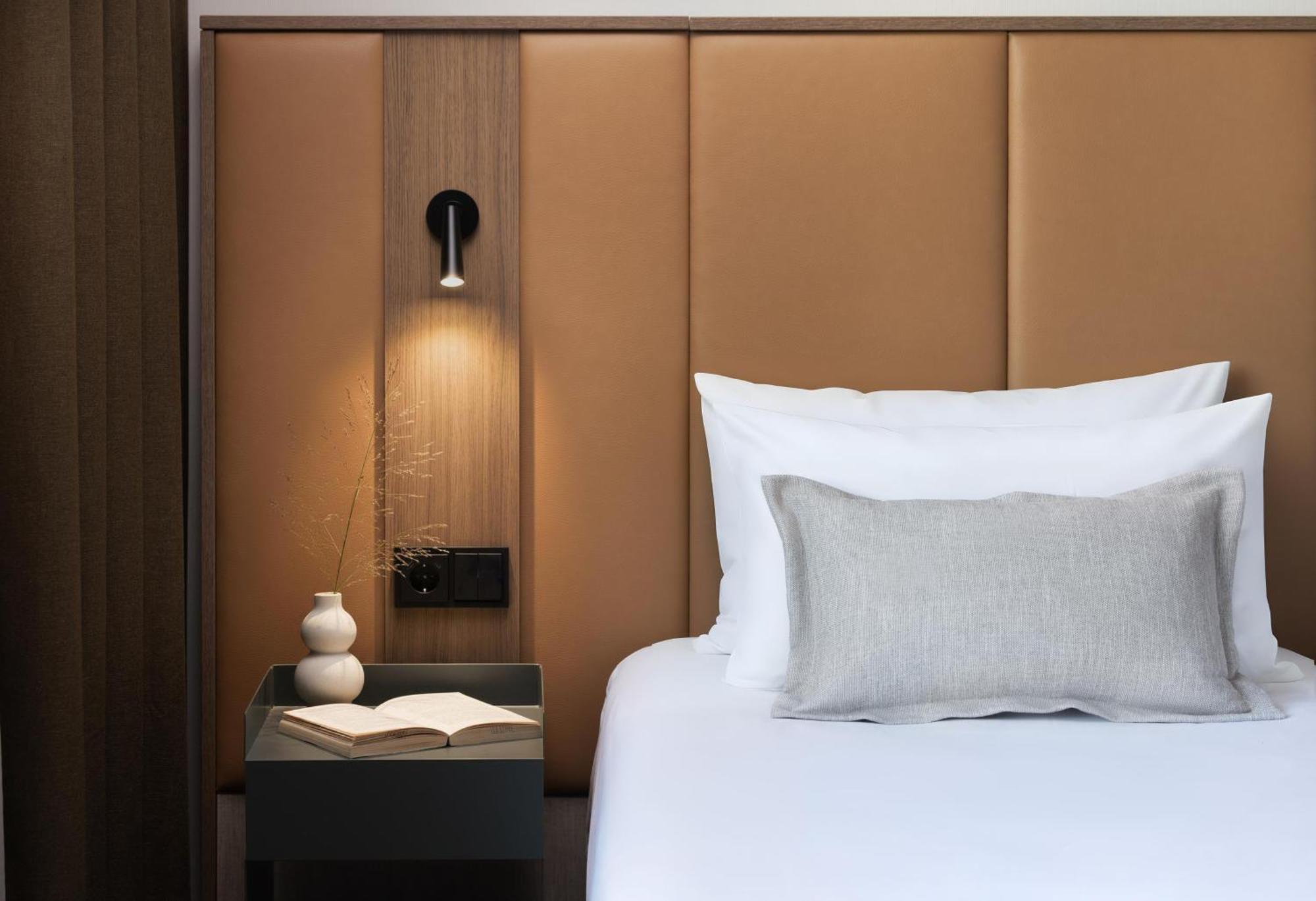 Standard Single Room,1765572871:JPEG