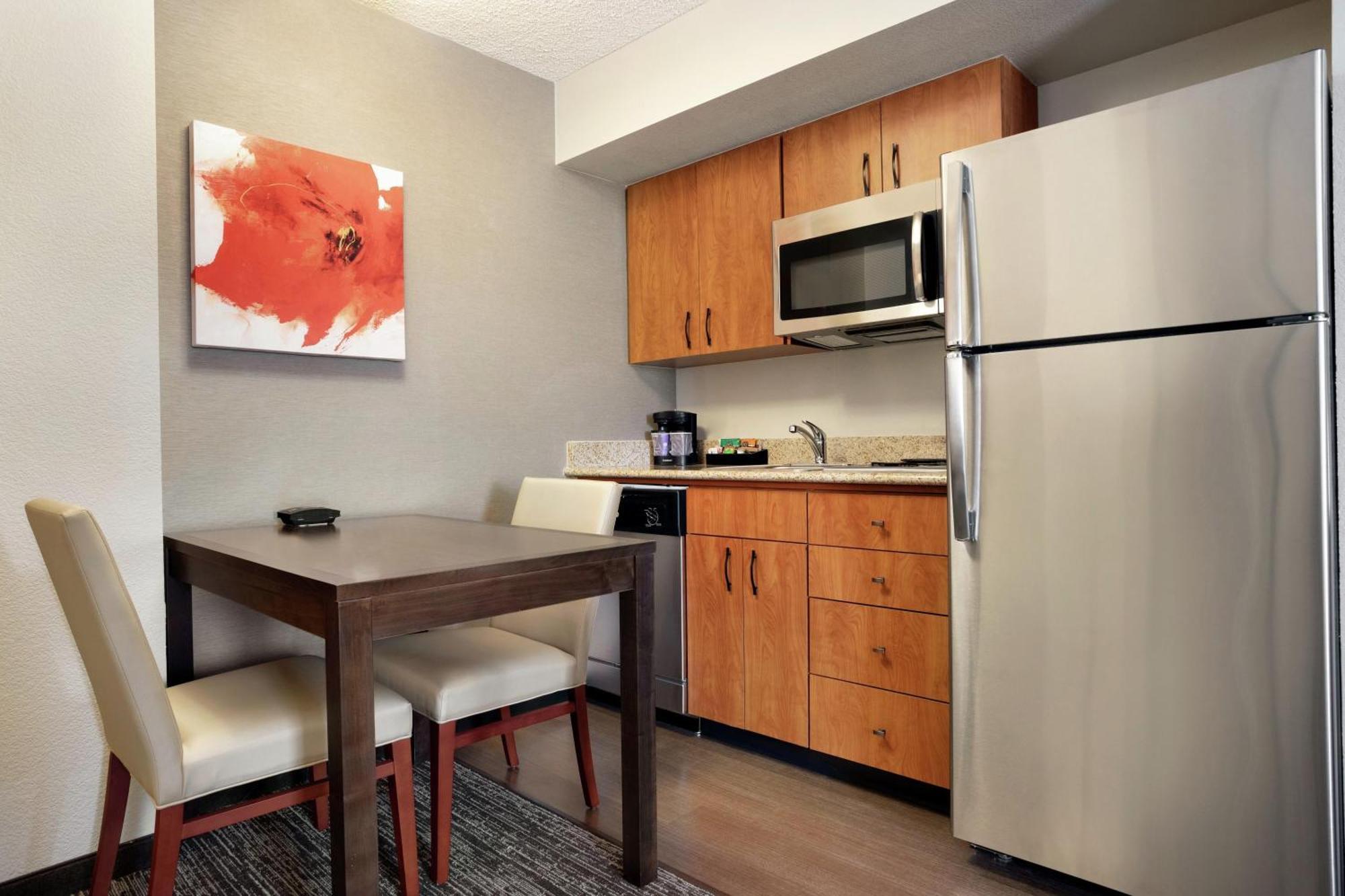 One-Bedroom King Suite Fireplace Non-Smoking