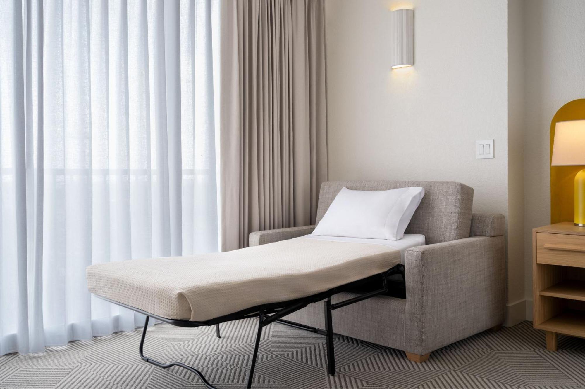 TOWER room Two Queen Beds Sleeper Chair low floor 2 9