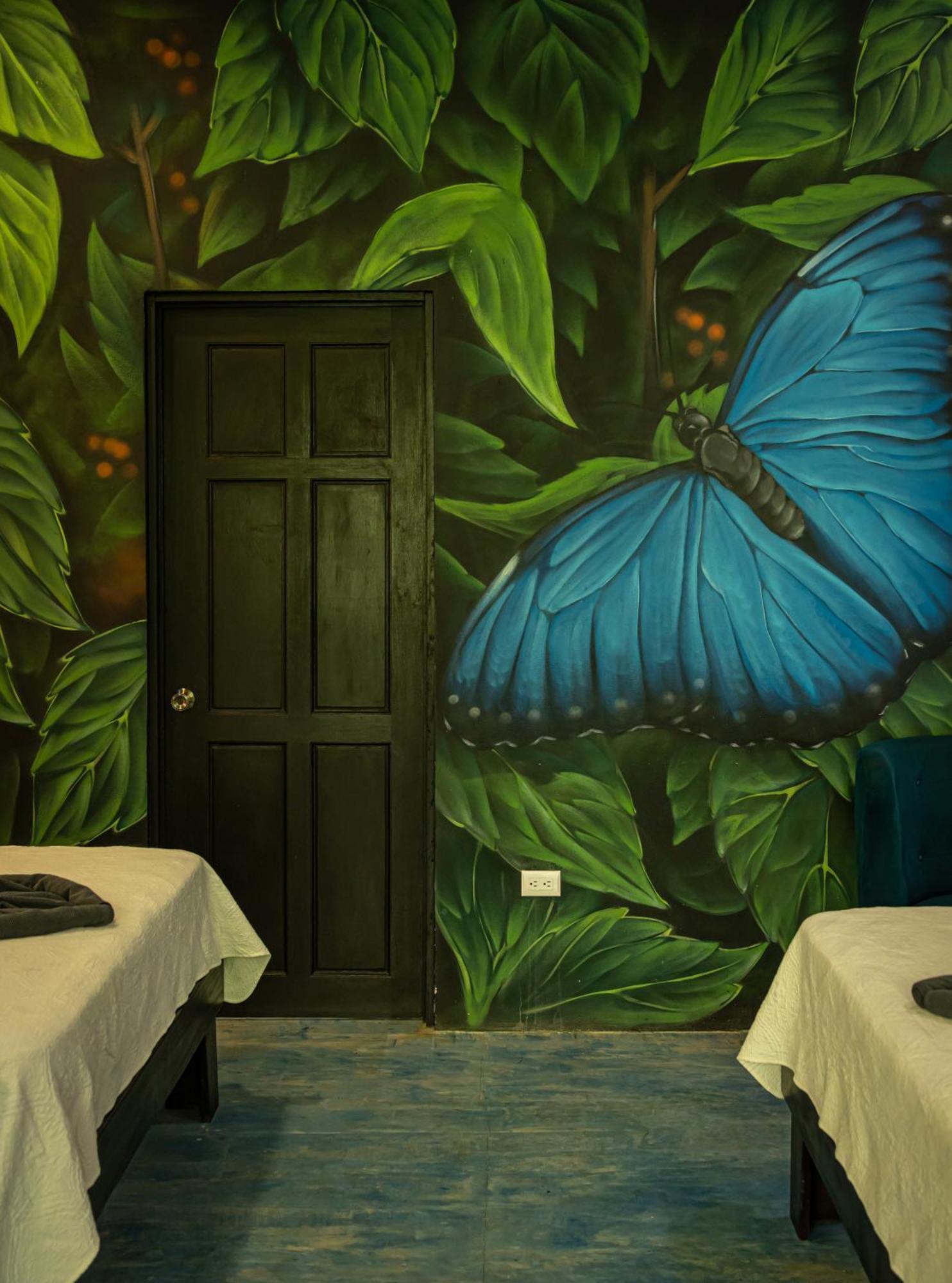 Deluxe Queen Room Two Queen Beds