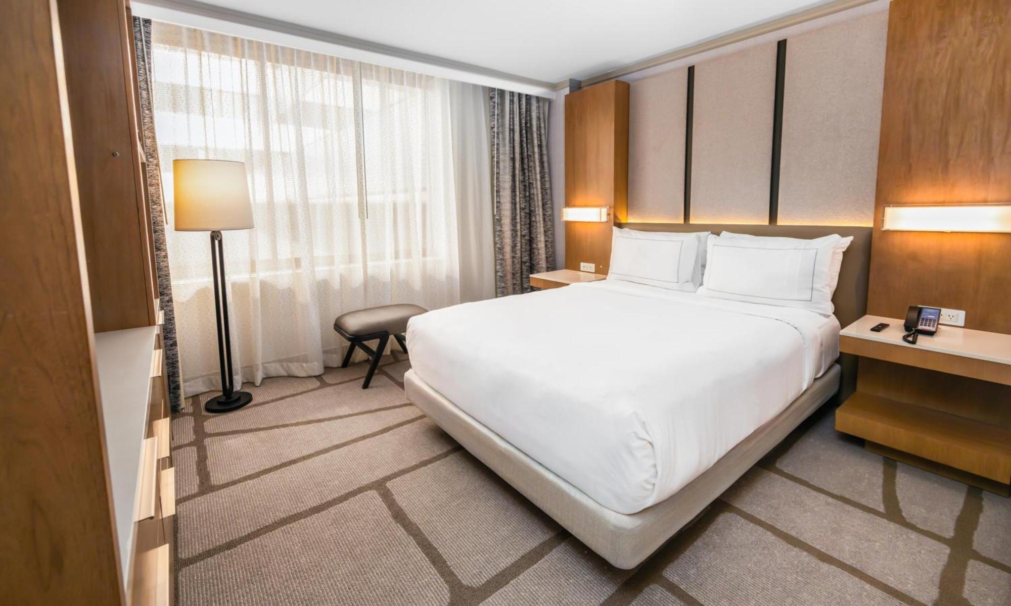 Queen Room