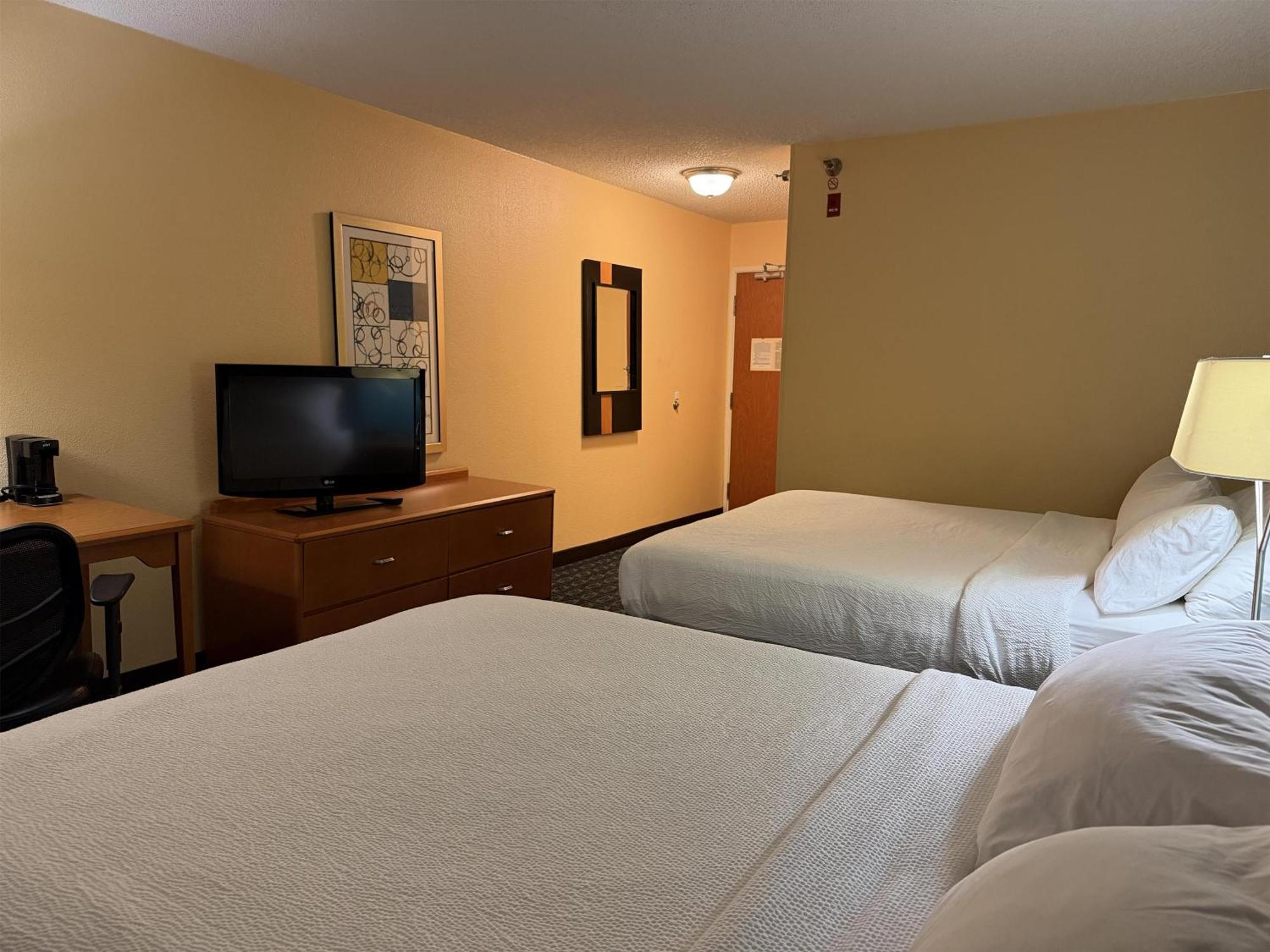 Queen Room Two Queen Beds Disability Access or Non-Smoking