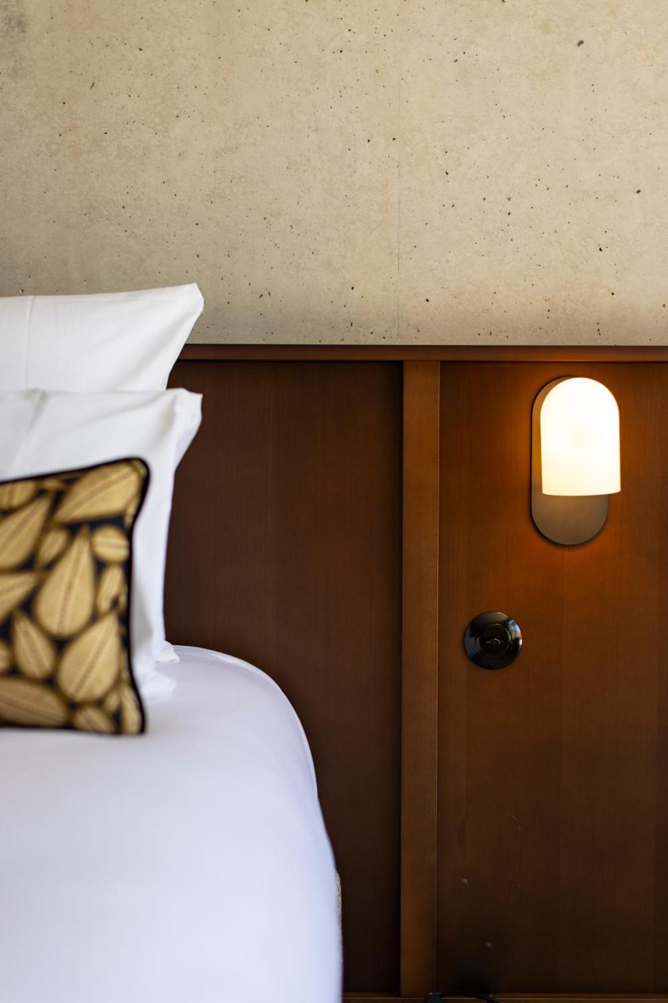 Deluxe Double Room Private Garden