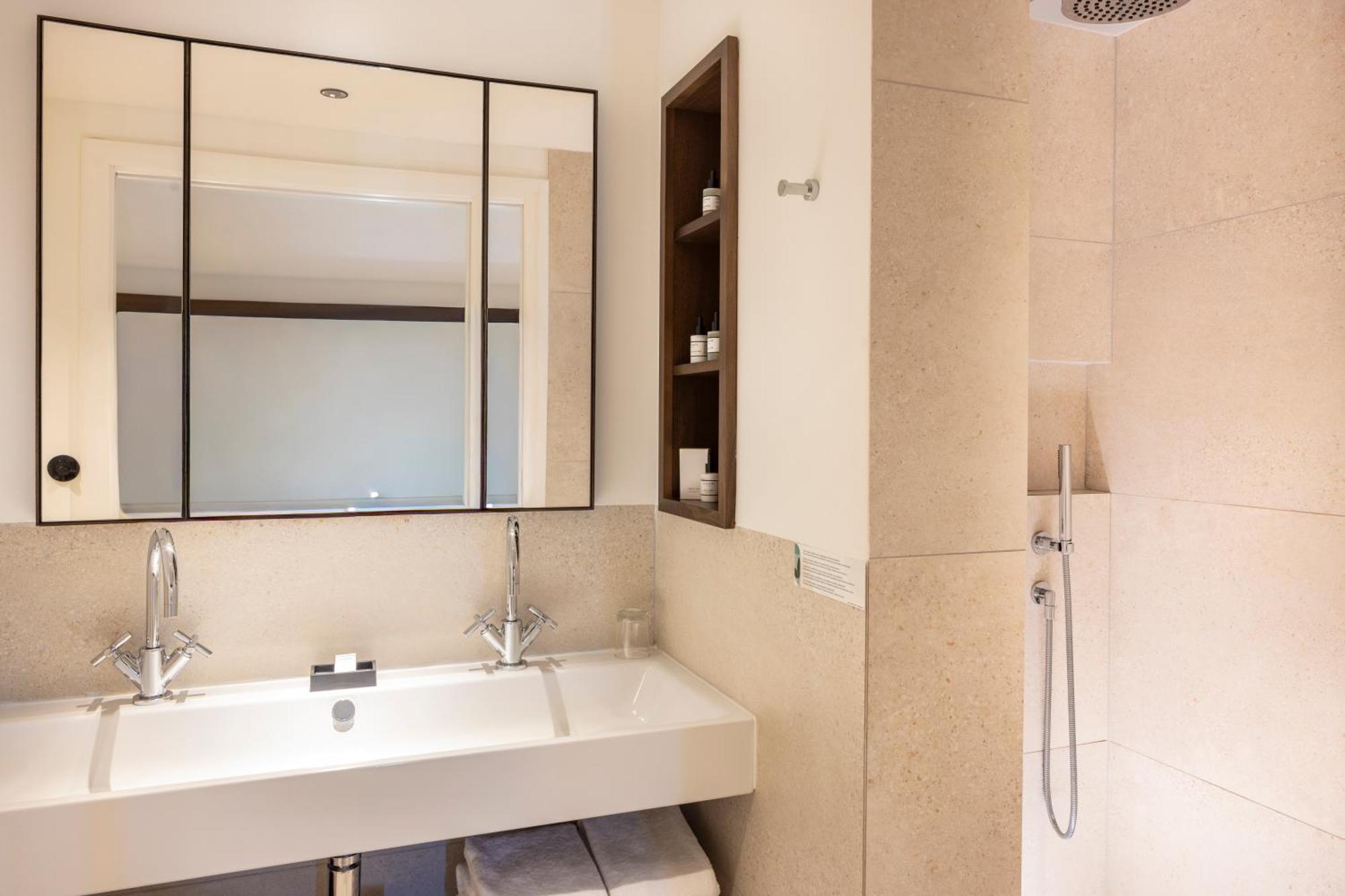 Deluxe Double Room Private Garden