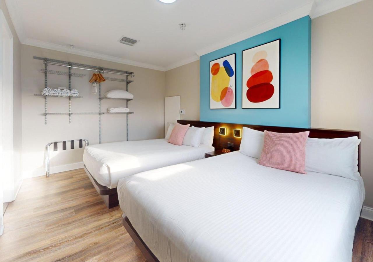 Double Bed Suite