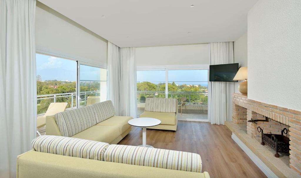 Xtra Sol Suite