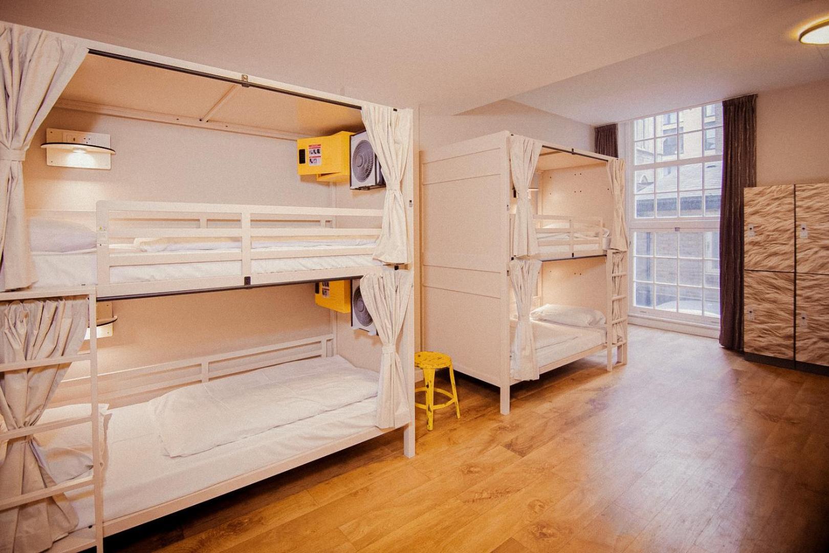 Bed 4-Bed Mixed Dormitory Room