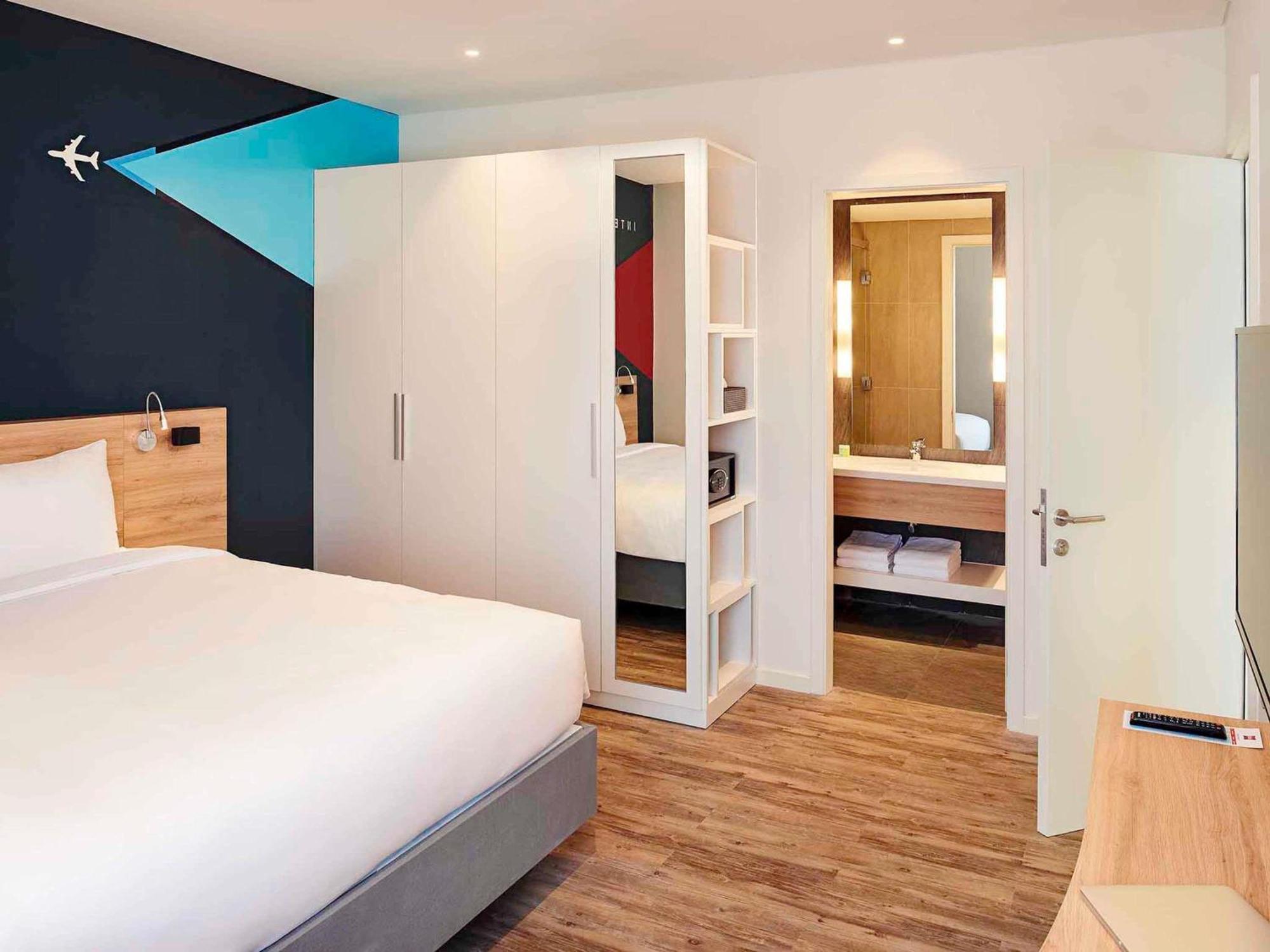One-Bedroom Apartment - Complimentary Round-trip Transfer to International Terminal upon request