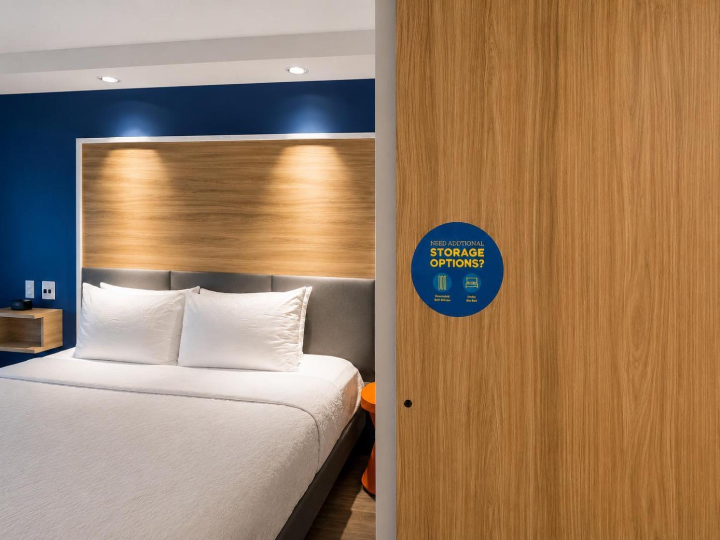King Room