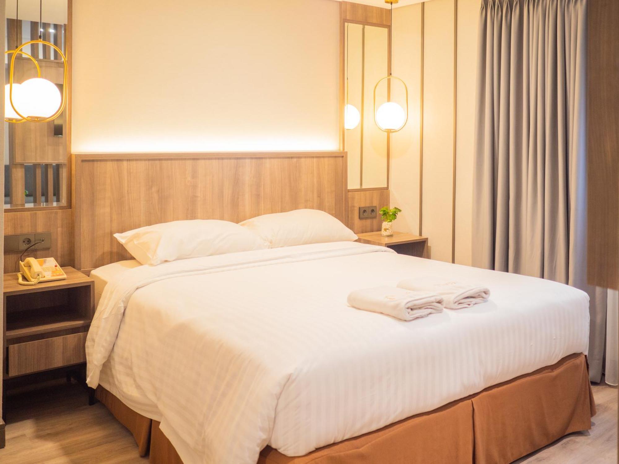 Executive Room