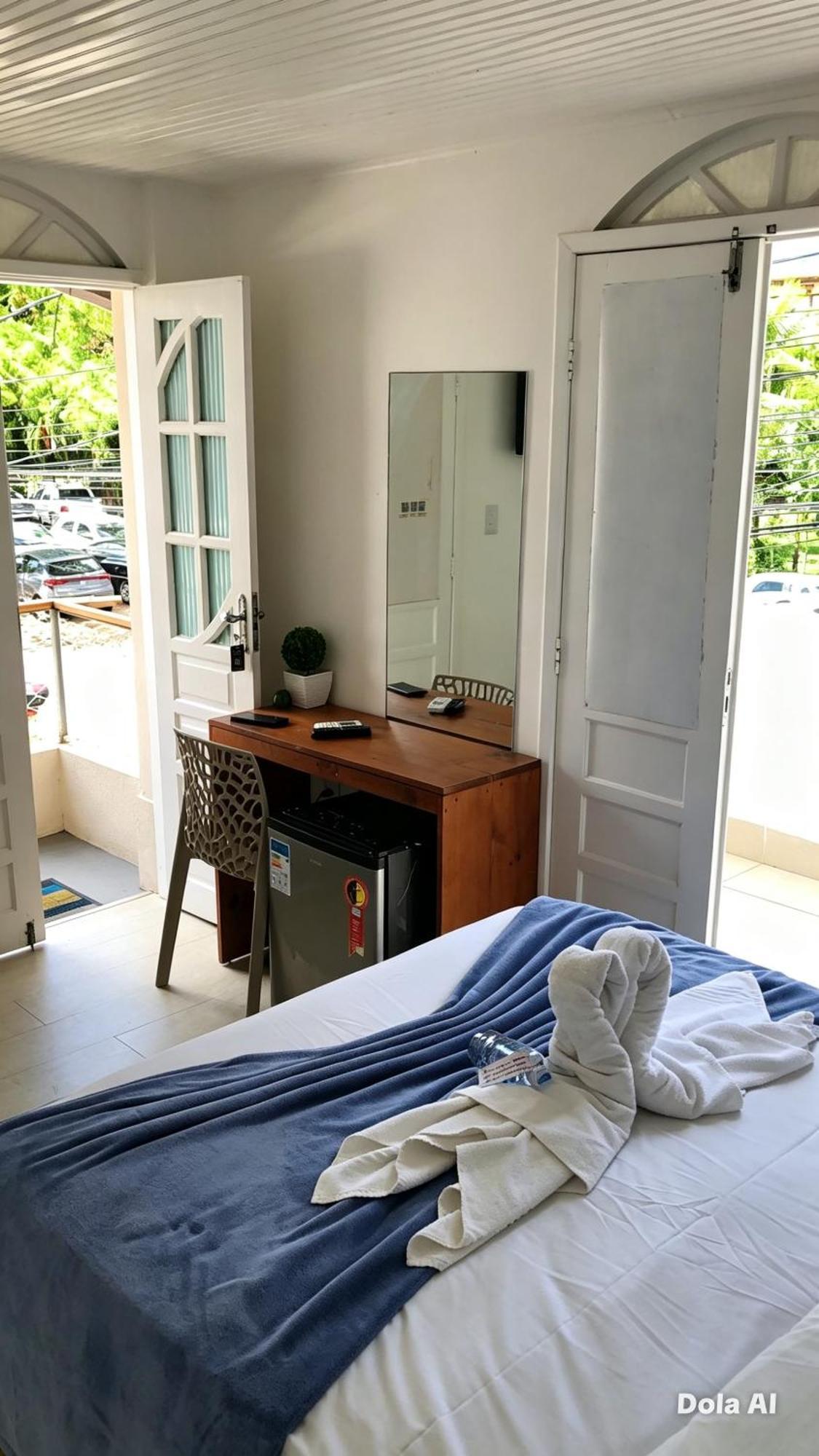 Economy Triple Room