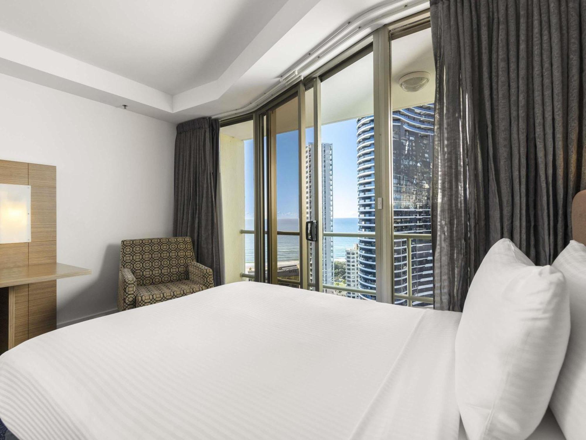 Luxury Double Room Ocean View Two Double Beds