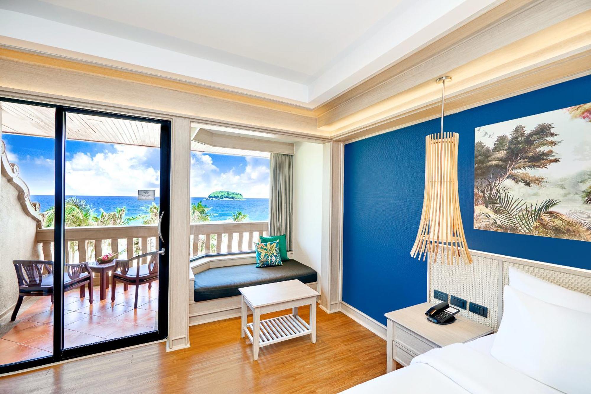 Deluxe Premier Sea View