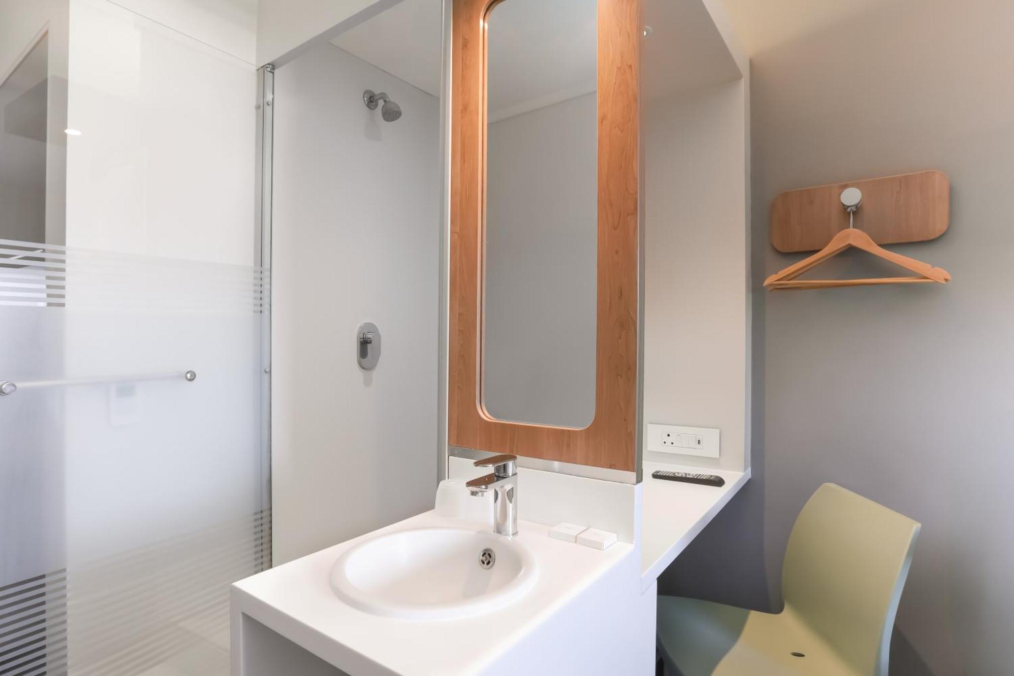 Standard Triple Room Non-smoking