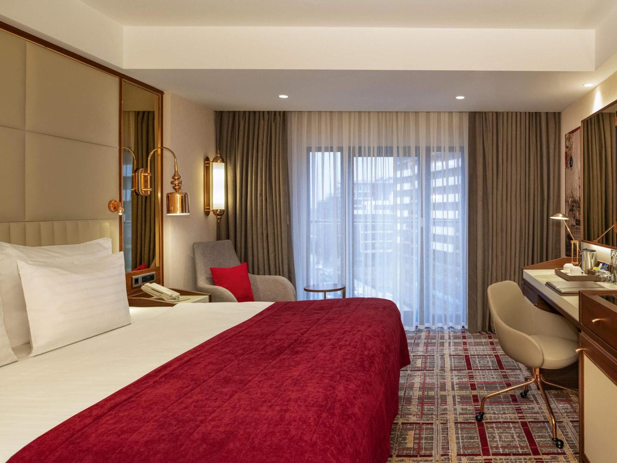 Superior Queen Room