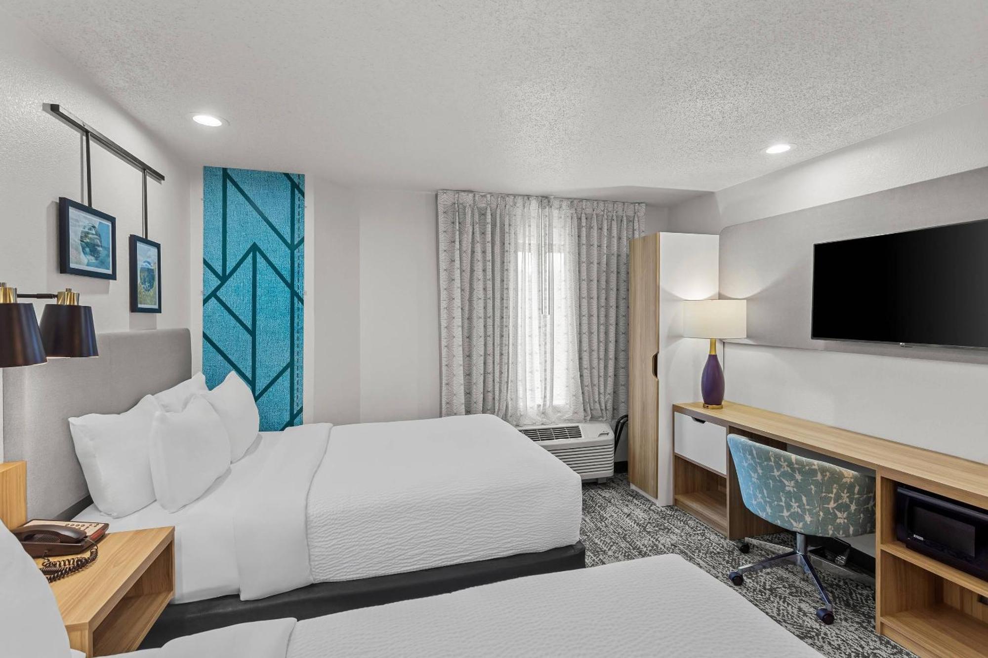 Double Room Two Double Beds Non-Smoking