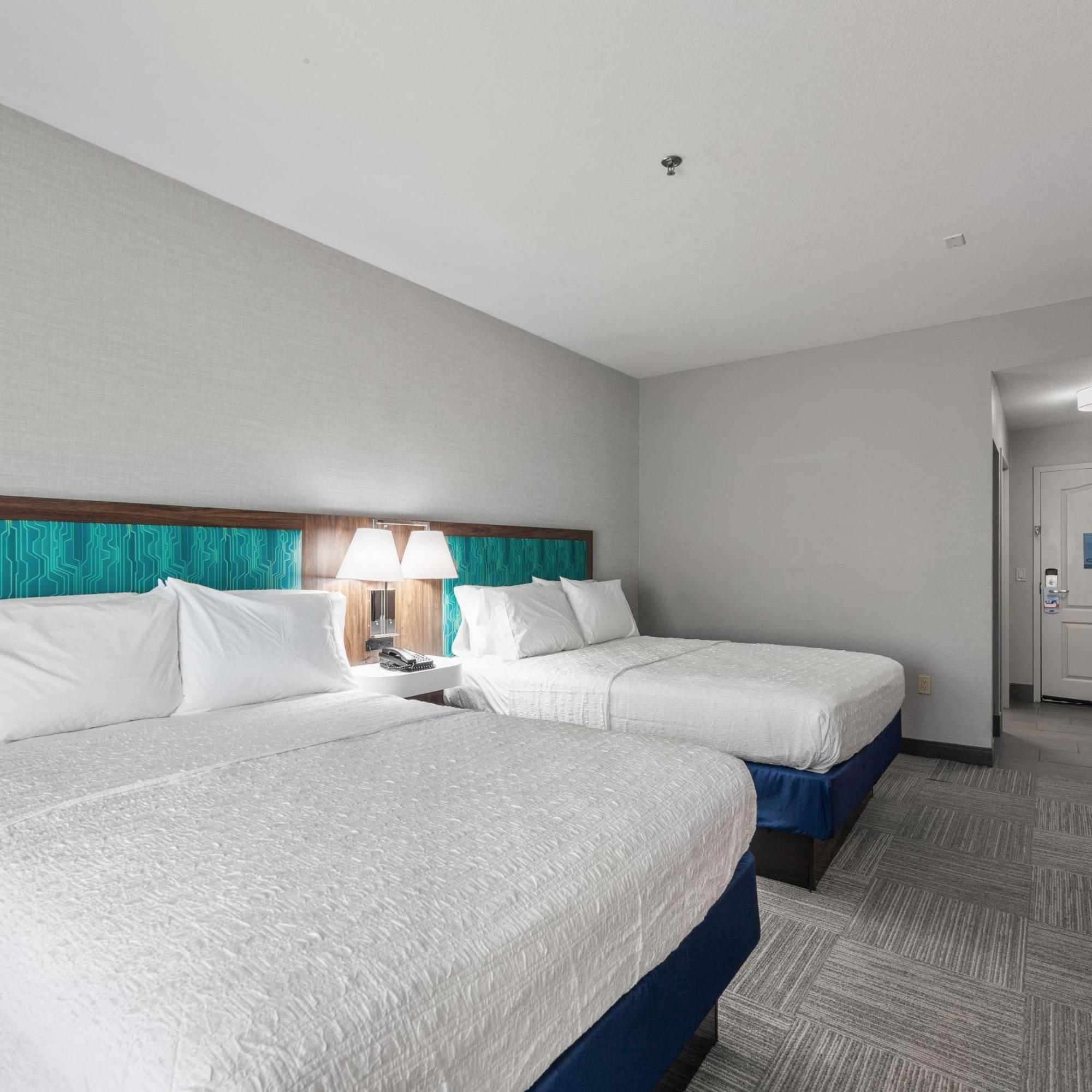 Room Two Queen Beds Non-Smoking