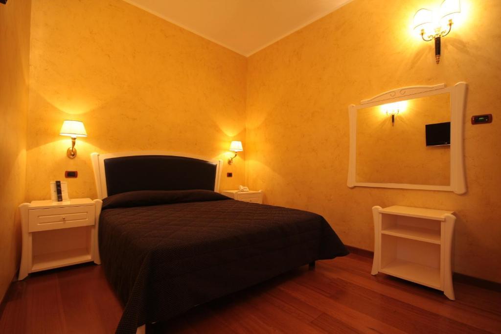 Comfort Single Room Shower