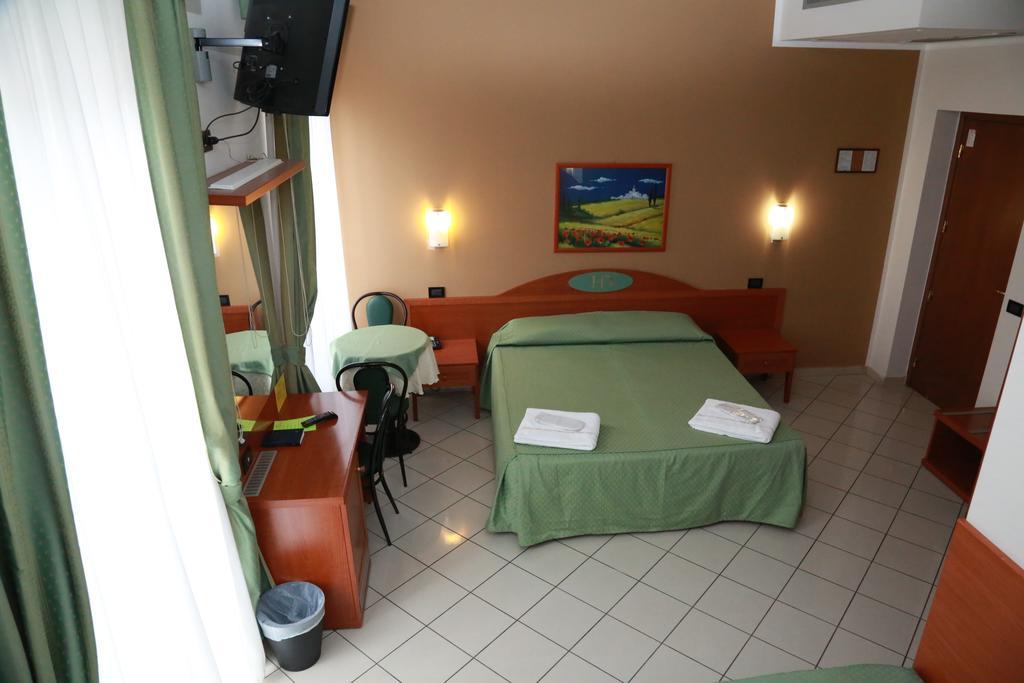 Triple Room,317154629:JPEG