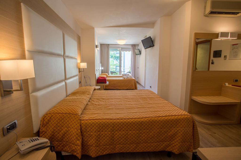 Comfort Double Room with Lake View