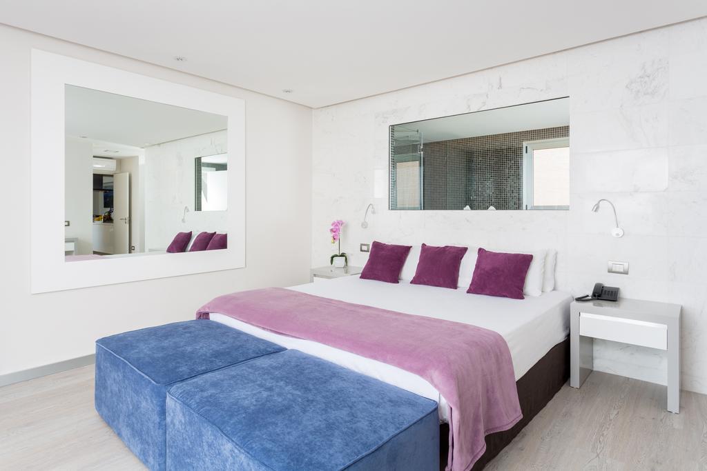 Luxuriöse Ferienwohnung mit 3 Schlafzimmern, Meerblick und einem Whirlpool (6 Erwachsene)