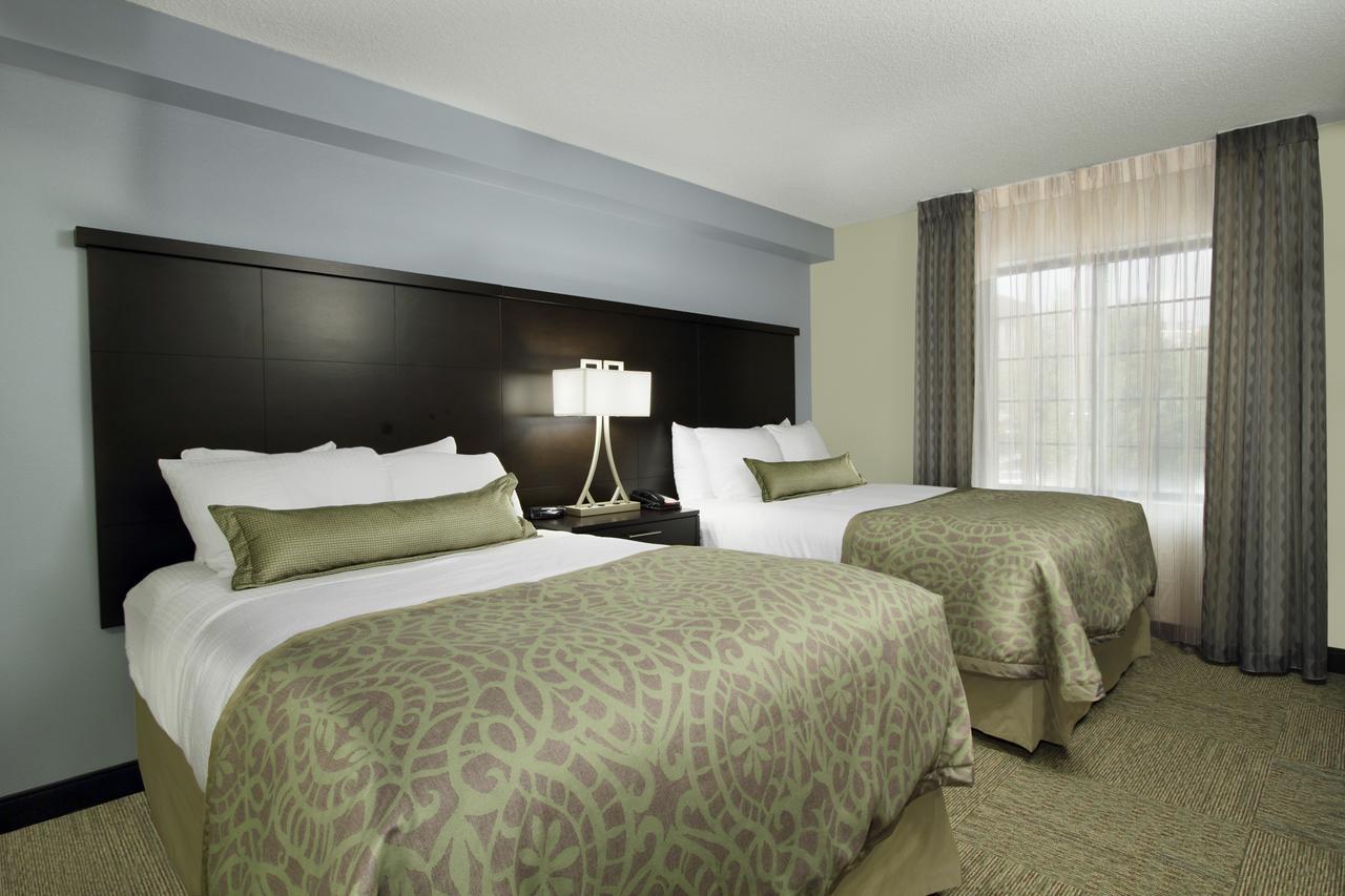 One-Bedroom Suite Two Double Beds