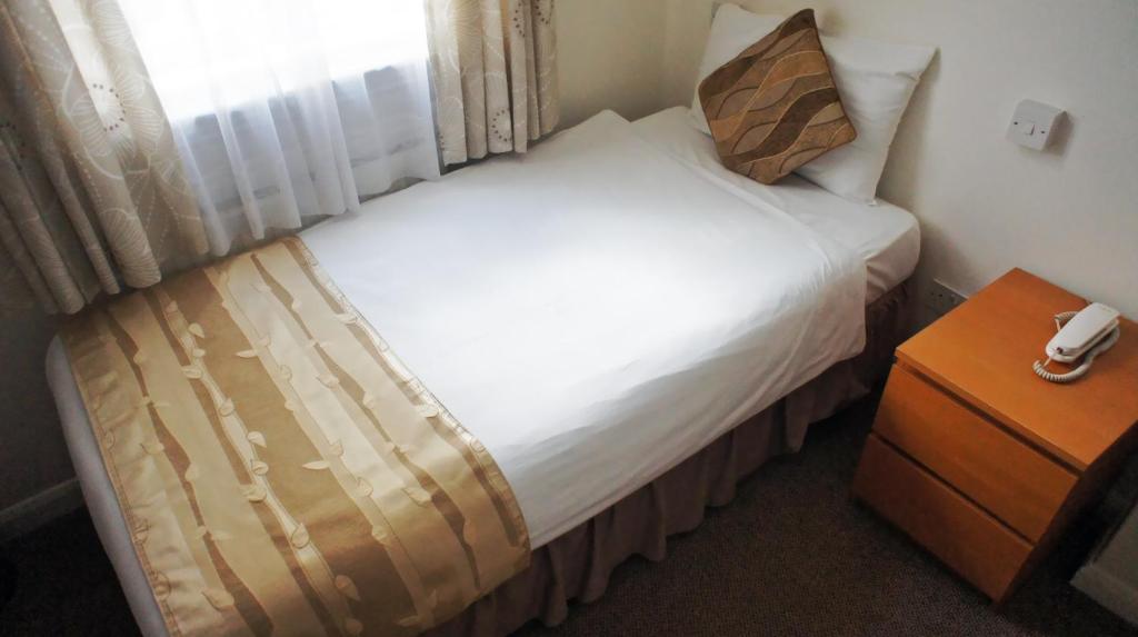 Single Room,1208854024:JPEG