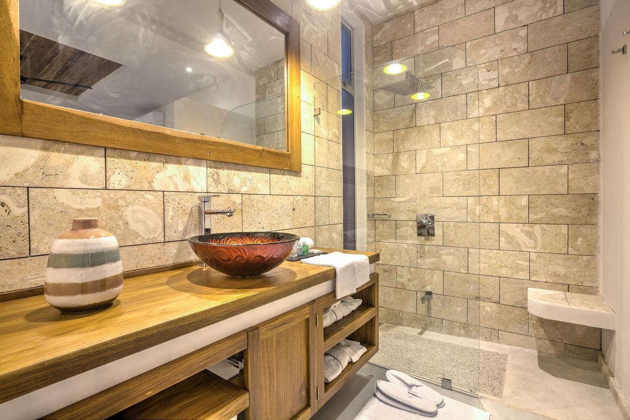 Deluxe King Room Adults Only