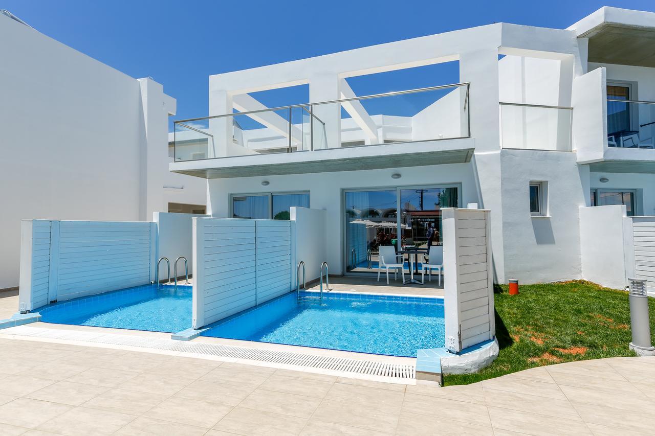 Deluxe Double or Twin Room Private Pool