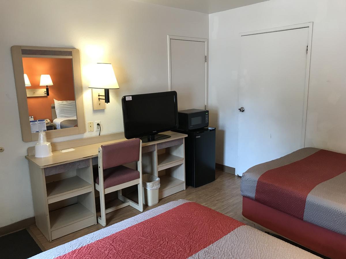 Quadruple Room Disability Access Non-Smoking,660540444:JPEG