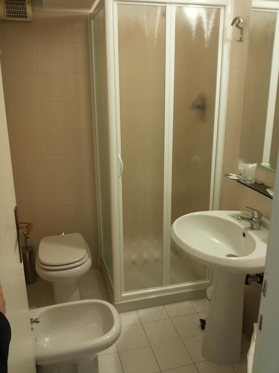 Habitación Individual Económica - ático
