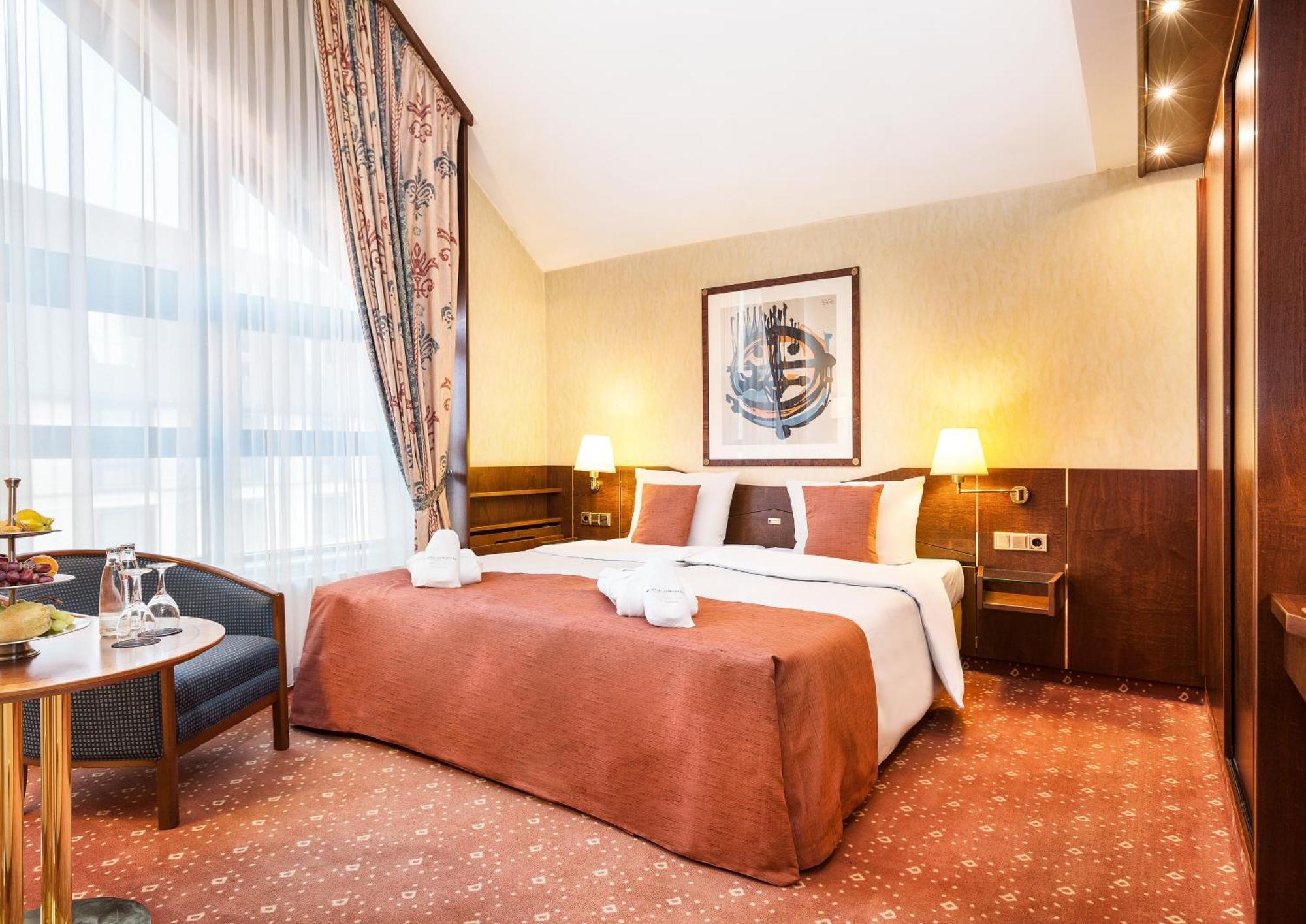 Double Room,723995137:JPEG