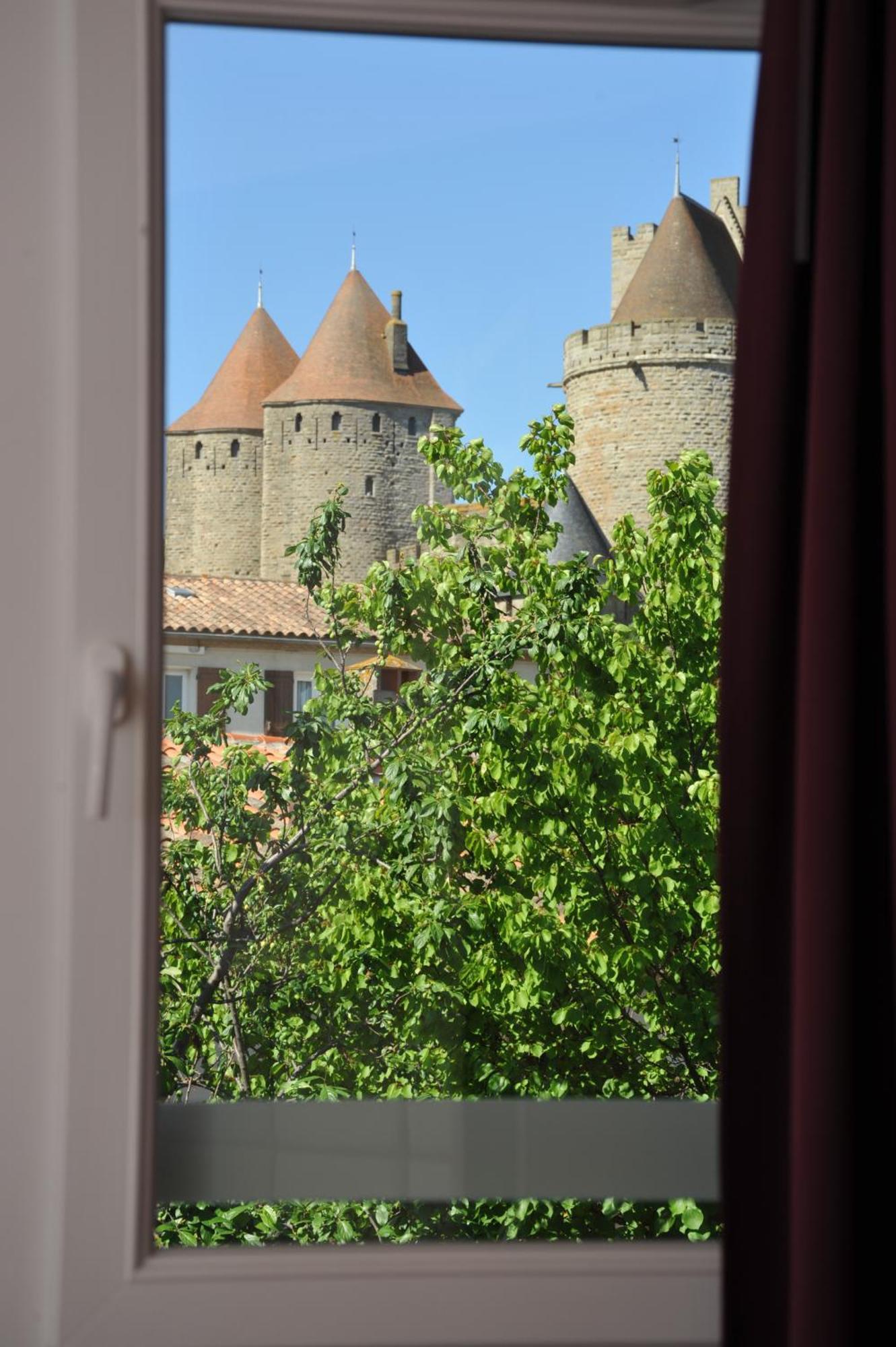 Twin Room Medieval city view